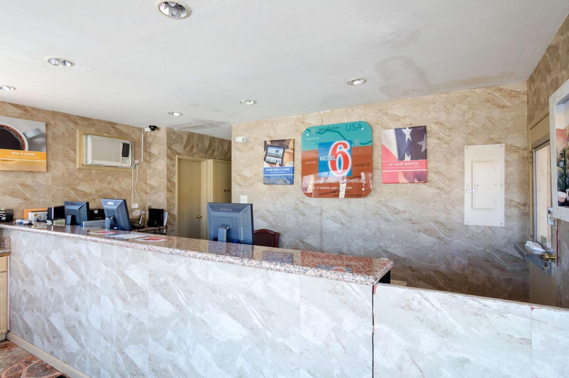Motel 6-Santa Fe, NM - Downtown gallery photo in Santa Fe, NM — image 59