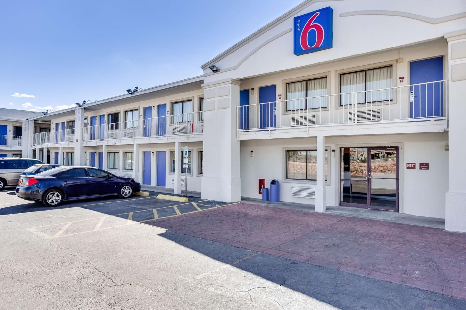 Motel 6-El Paso, TX - West gallery photo in El Paso, TX — image 10