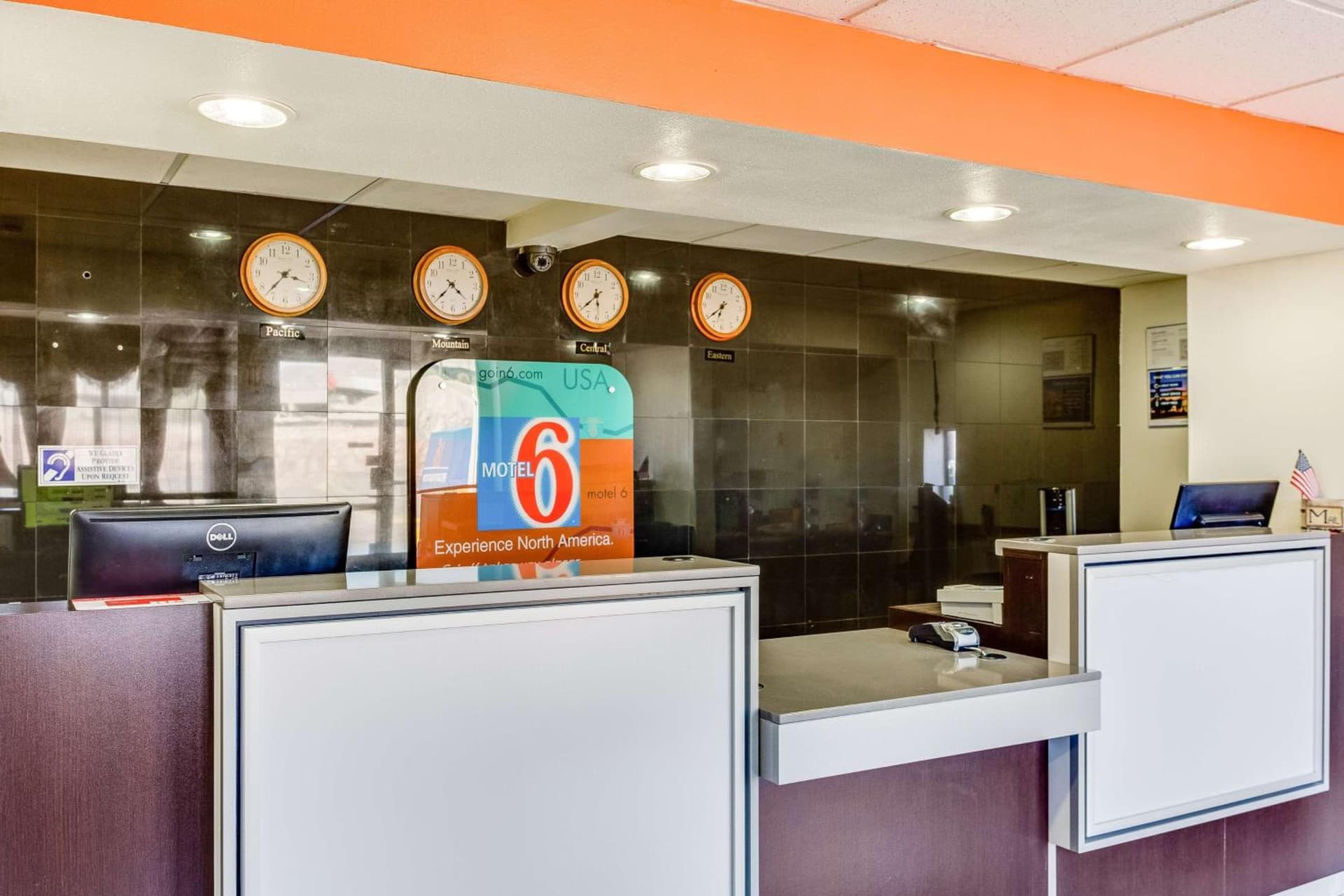 Motel 6-El Paso, TX - West gallery photo in El Paso, TX — image 11