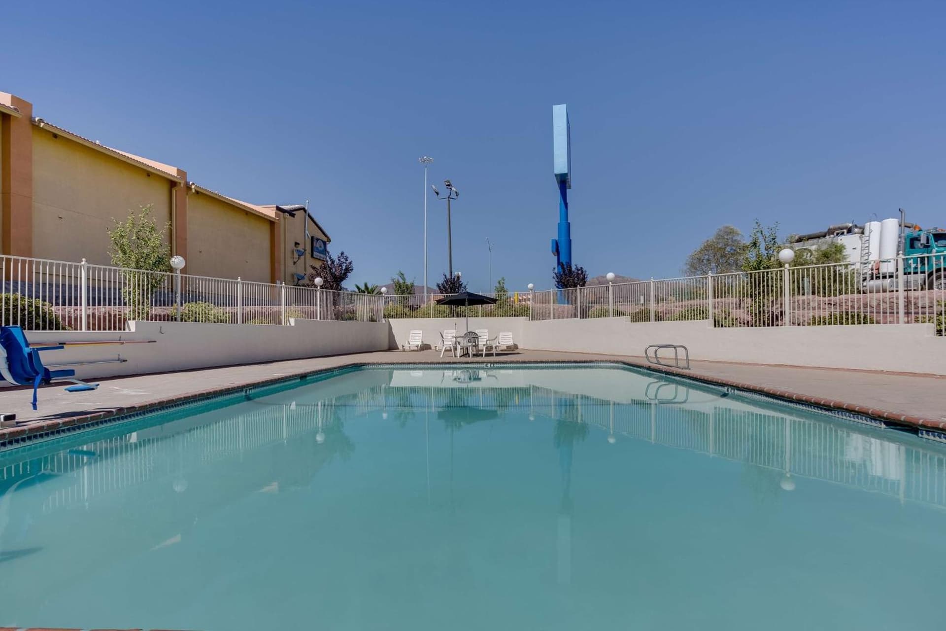 Motel 6-El Paso, TX - West gallery photo in El Paso, TX — image 40