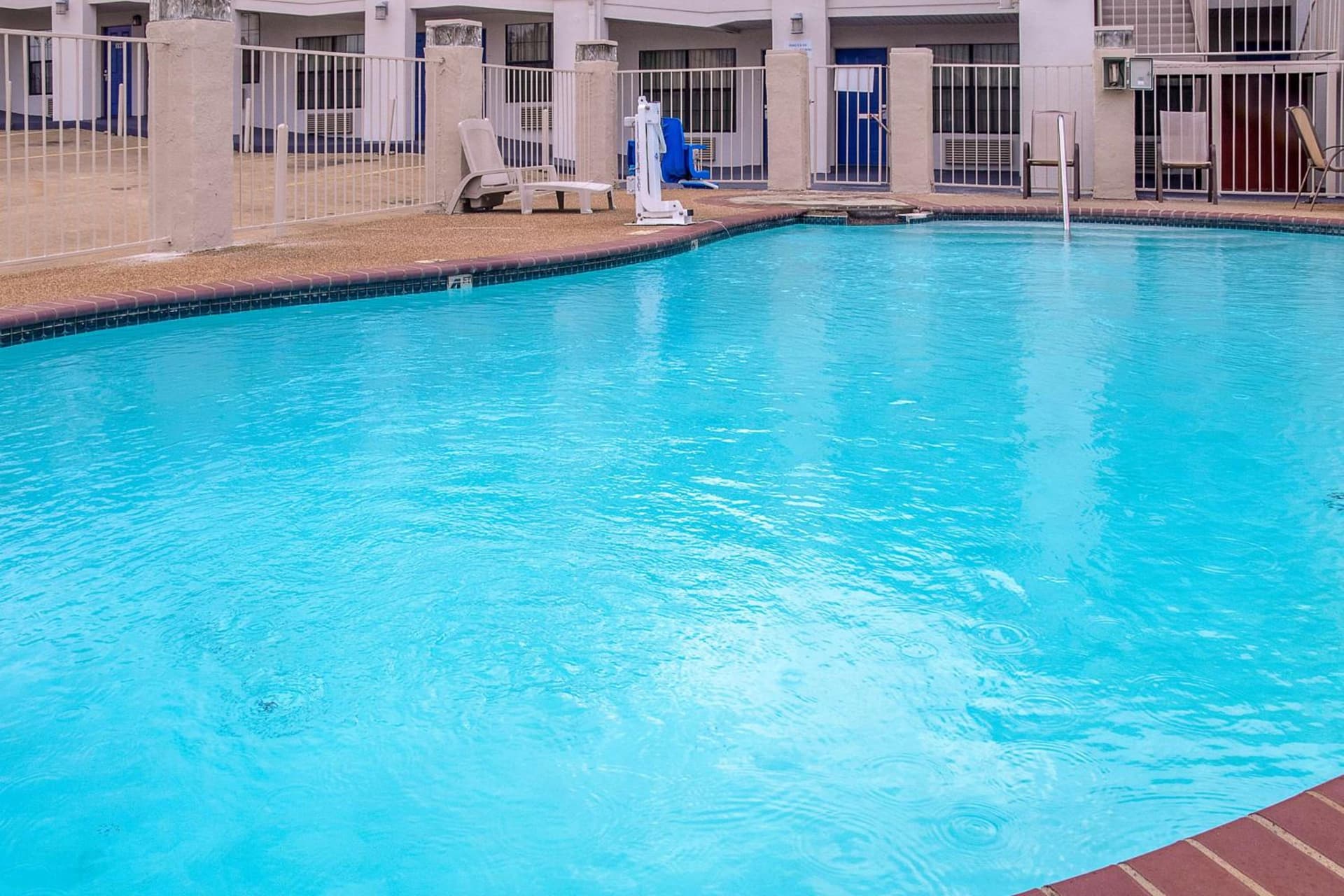 Motel 6-Canton, TX gallery photo in Canton, TX — image 46