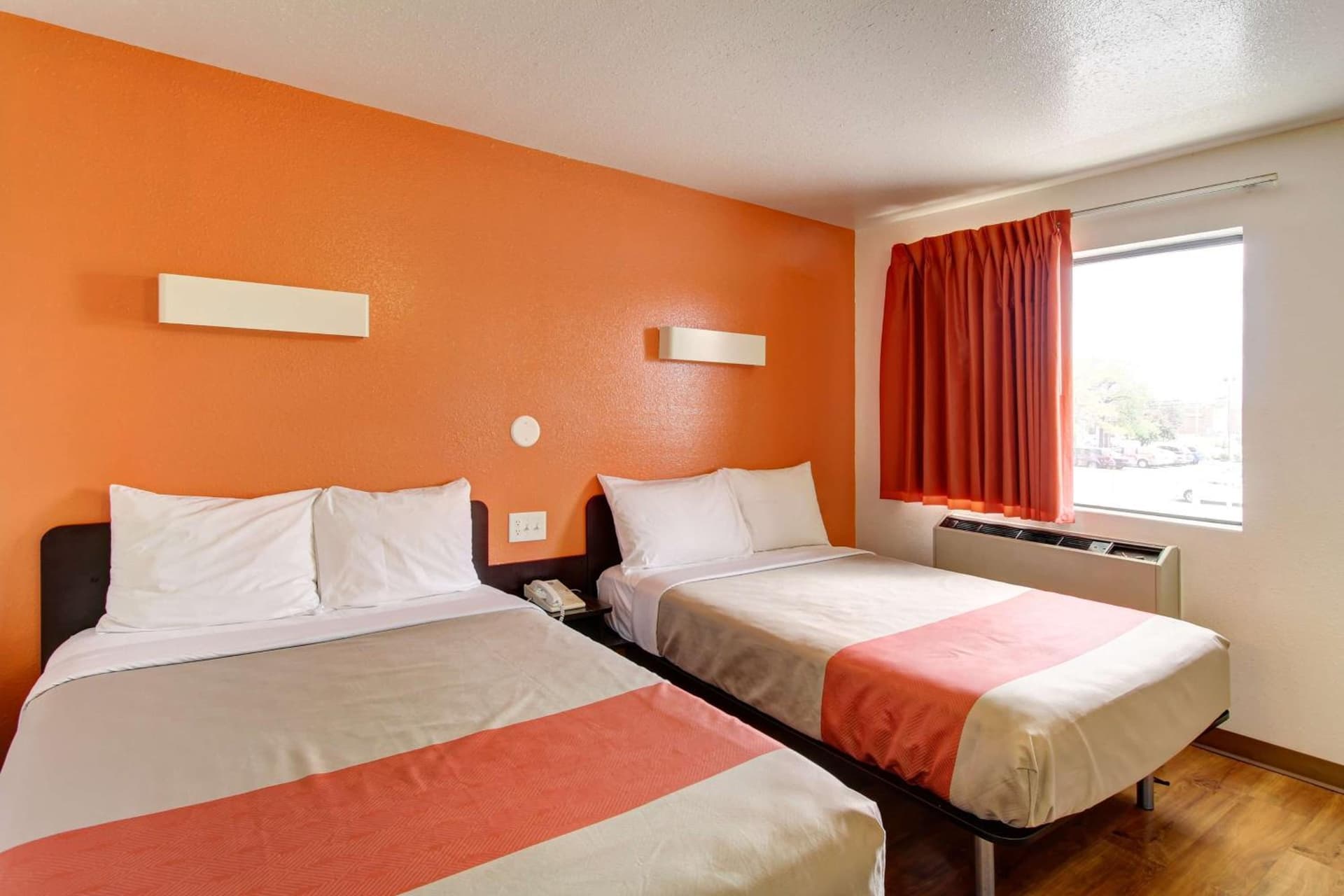 Motel 6-Amherst, OH - Cleveland West - Lorain gallery photo in Amherst, OH — image 16