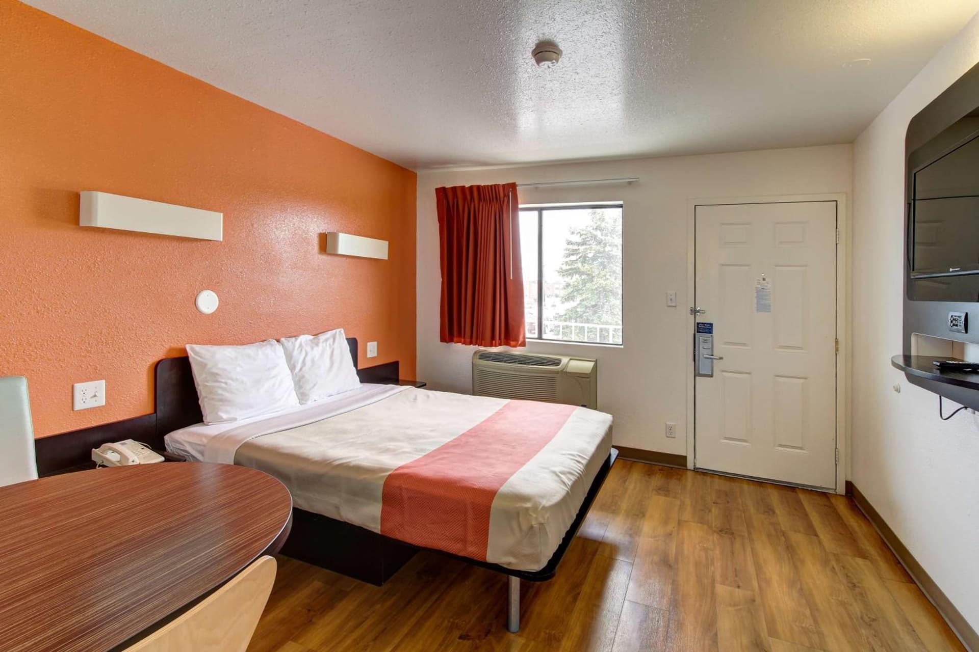 Motel 6-Amherst, OH - Cleveland West - Lorain gallery photo in Amherst, OH — image 21