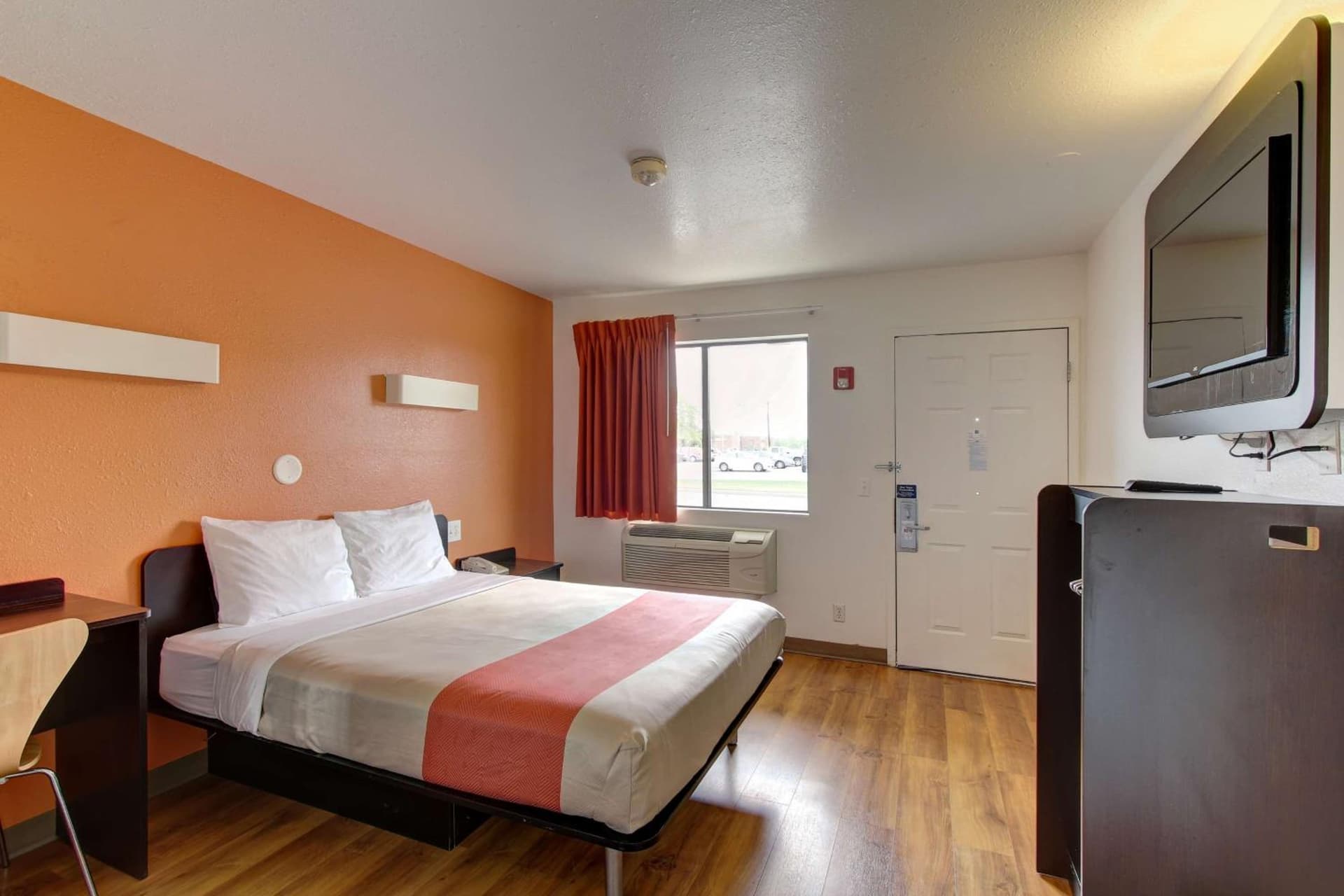 Motel 6-Amherst, OH - Cleveland West - Lorain gallery photo in Amherst, OH — image 11