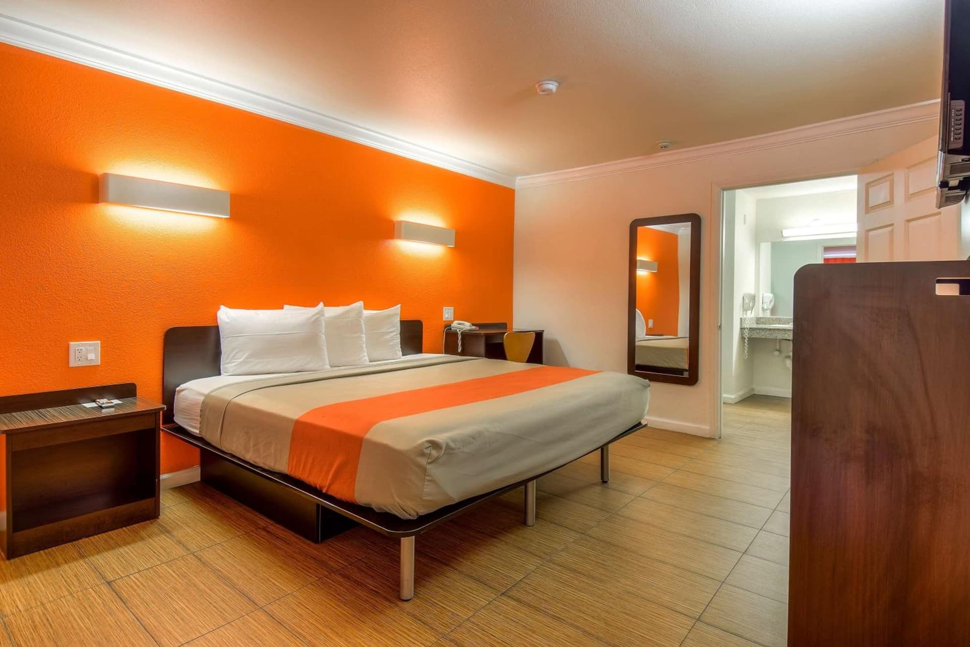 Motel 6-Menifee, CA gallery photo in Menifee, CA — image 30