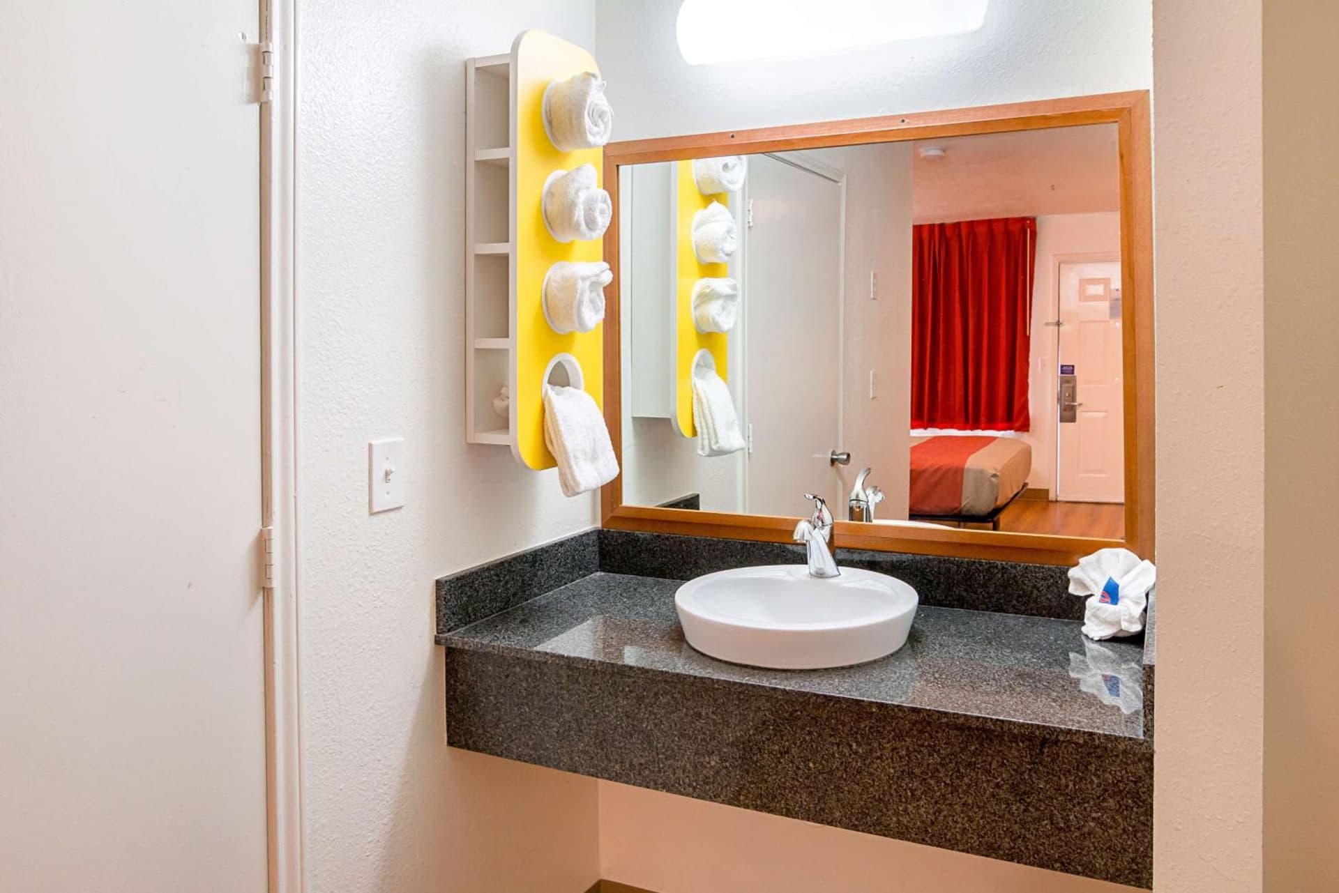 Motel 6-Grand Prairie, TX - Near Six Flags Drive gallery photo in Grand Prairie, TX — image 18
