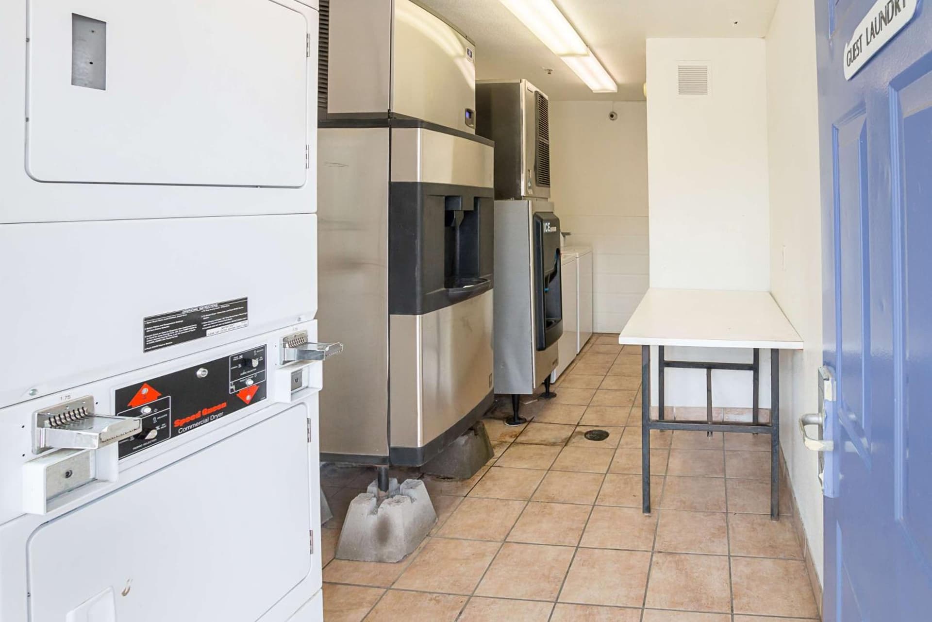 Motel 6-Grand Prairie, TX - Near Six Flags Drive gallery photo in Grand Prairie, TX — image 35