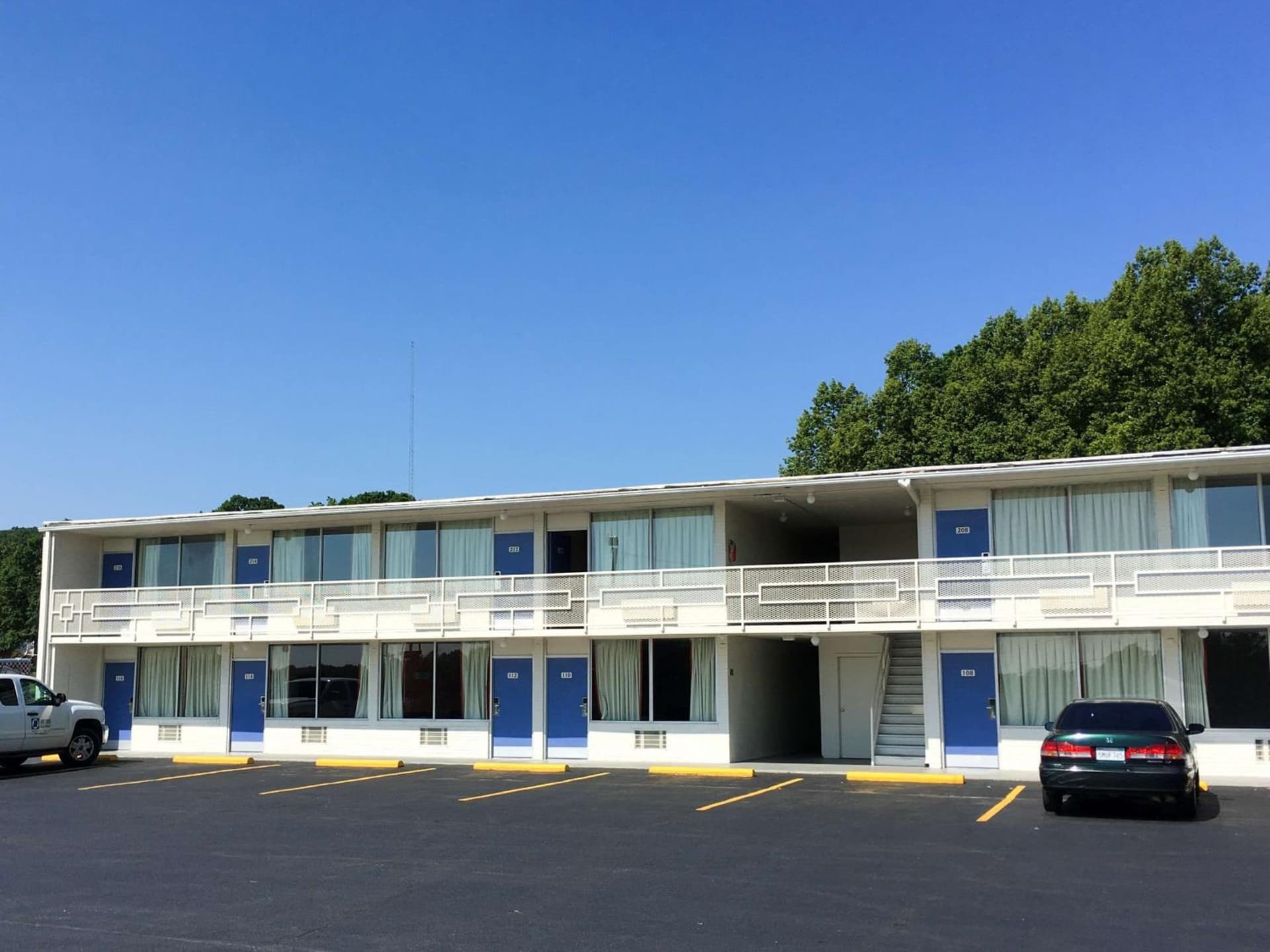 Motel 6-Connellys Springs, NC interior in Hickory, NC — gallery photo 2