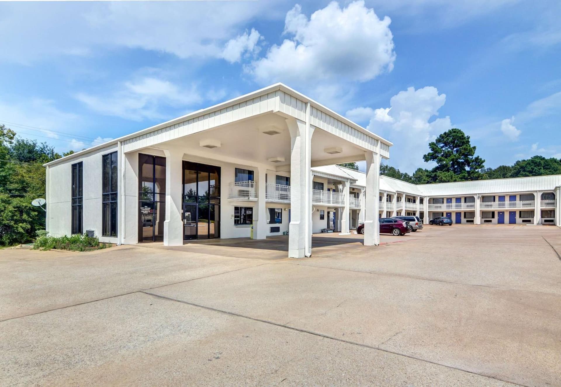 Motel 6-Lindale, TX — hotel in Lindale, Texas