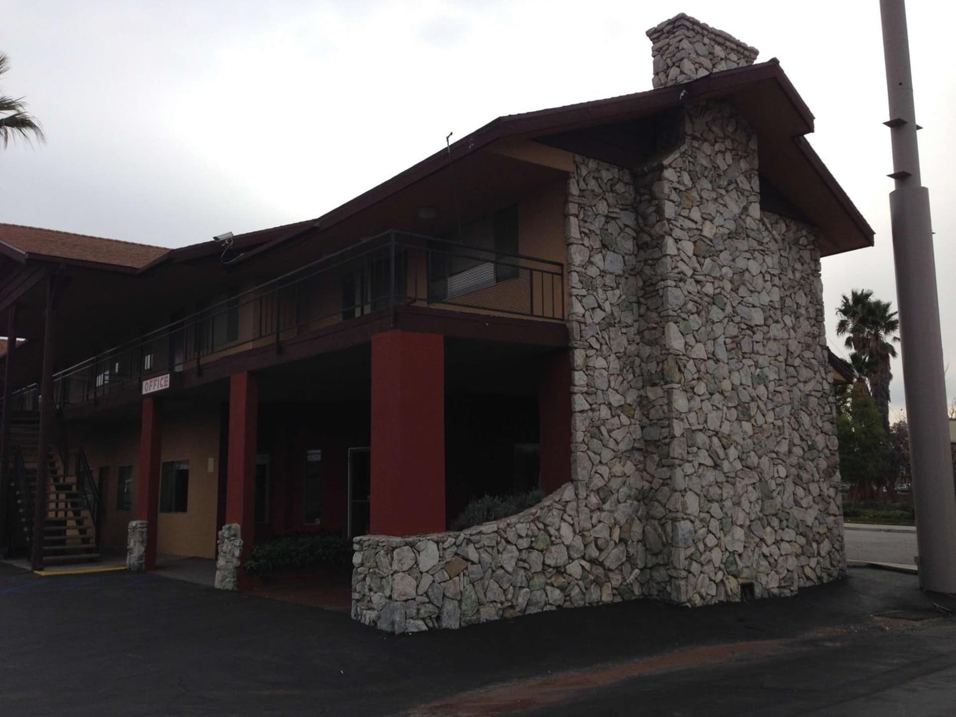 HOTEL SALINA exterior or lobby in Beaumont, CA — main listing photo