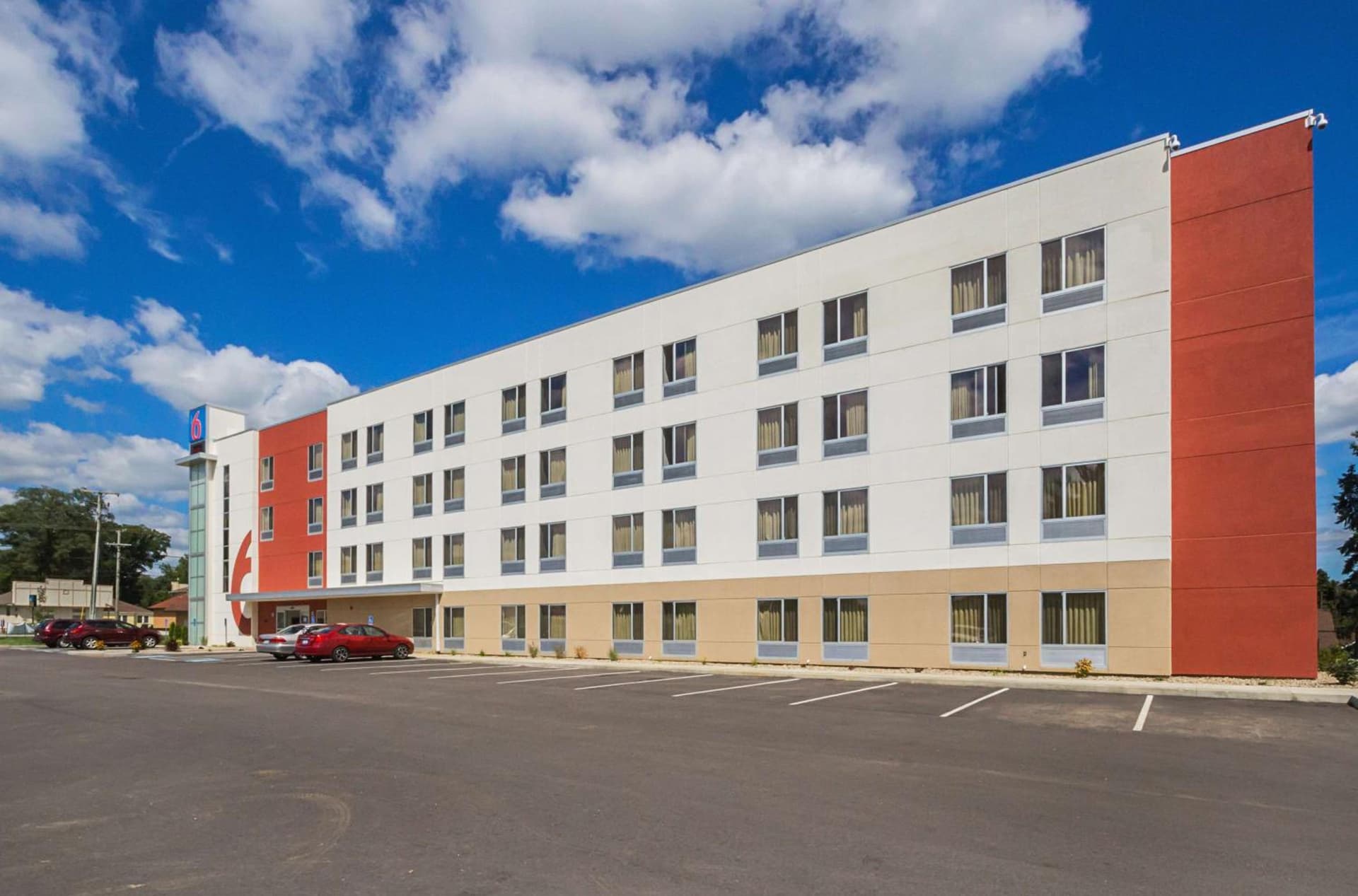 Days Inn by Wyndham South Bend/Notre Dame gallery photo in South Bend, IN — image 9