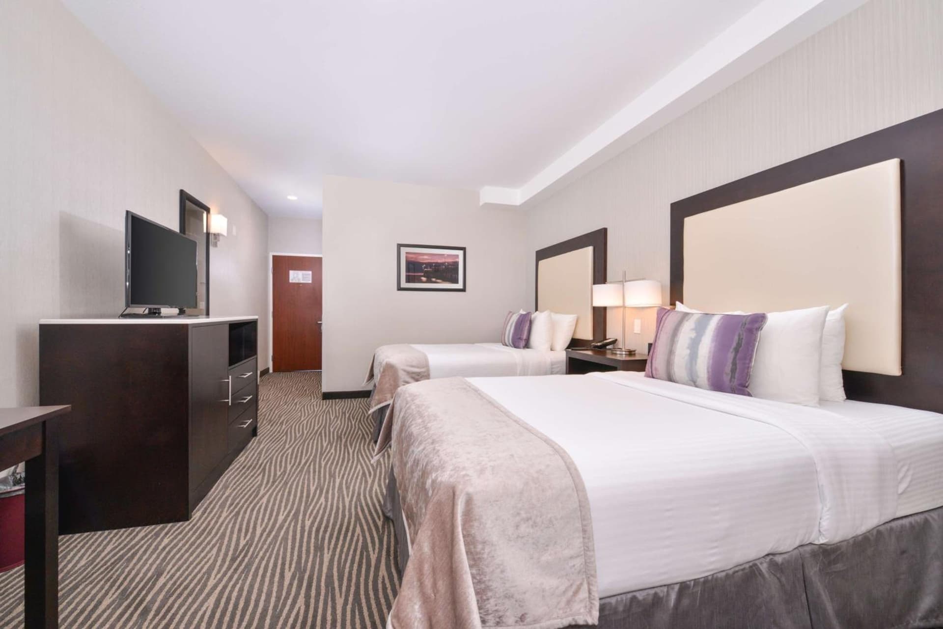 Best Western Plus Hotel at the Convention Center gallery photo in Long Beach, CA — image 31