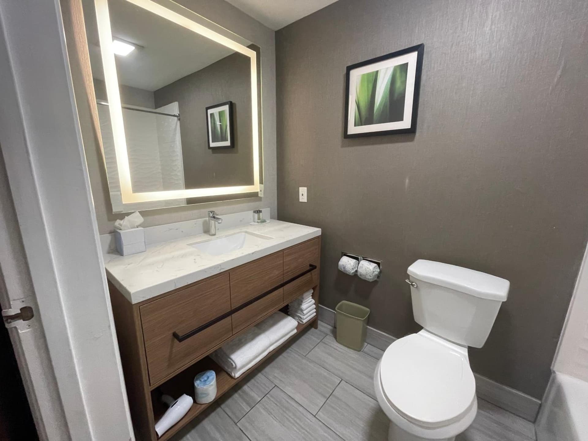 Sisk Hotel gallery photo in Modesto, CA — image 6