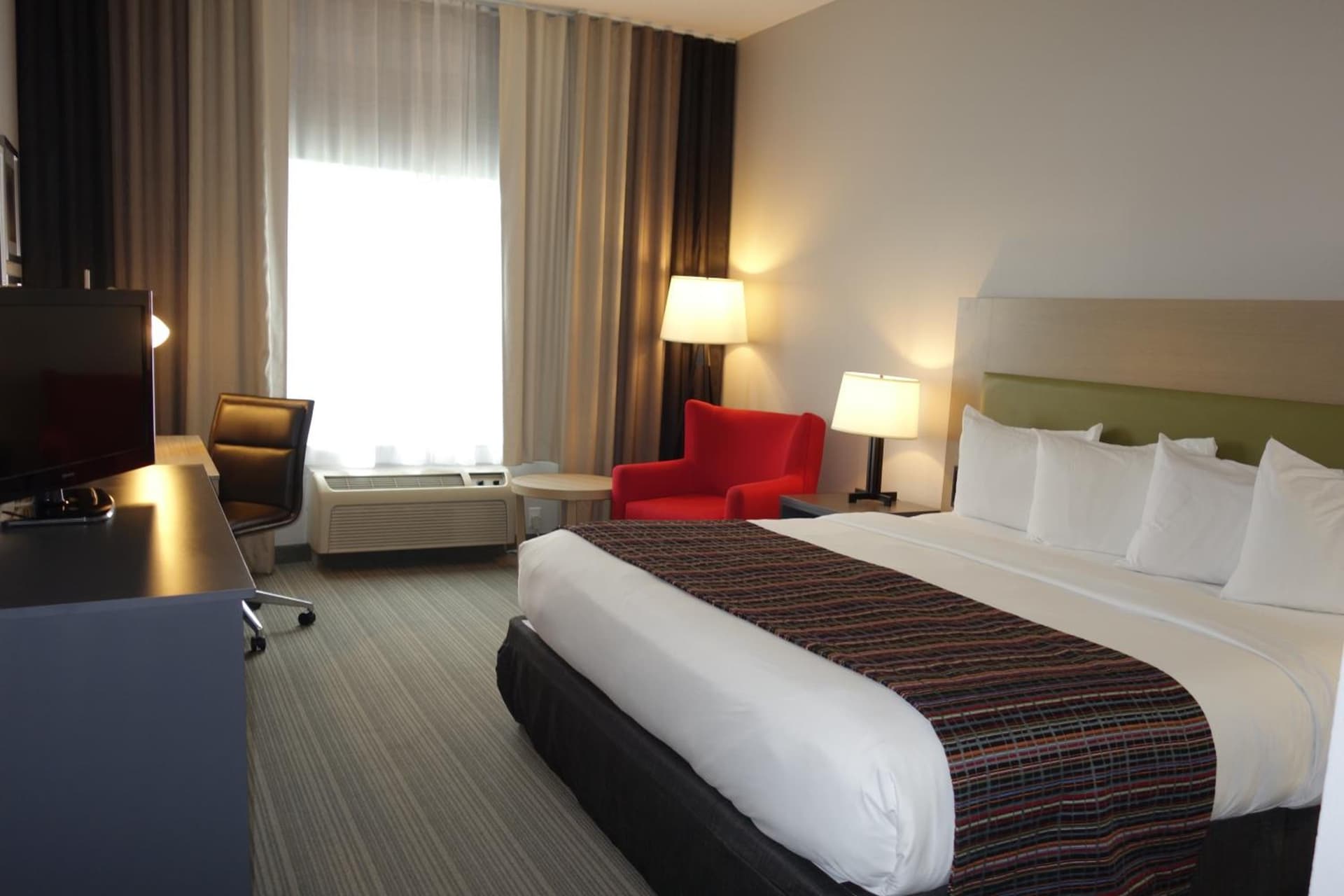 Country Inn & Suites by Radisson, Coralville, IA gallery photo in Coralville, IA — image 17