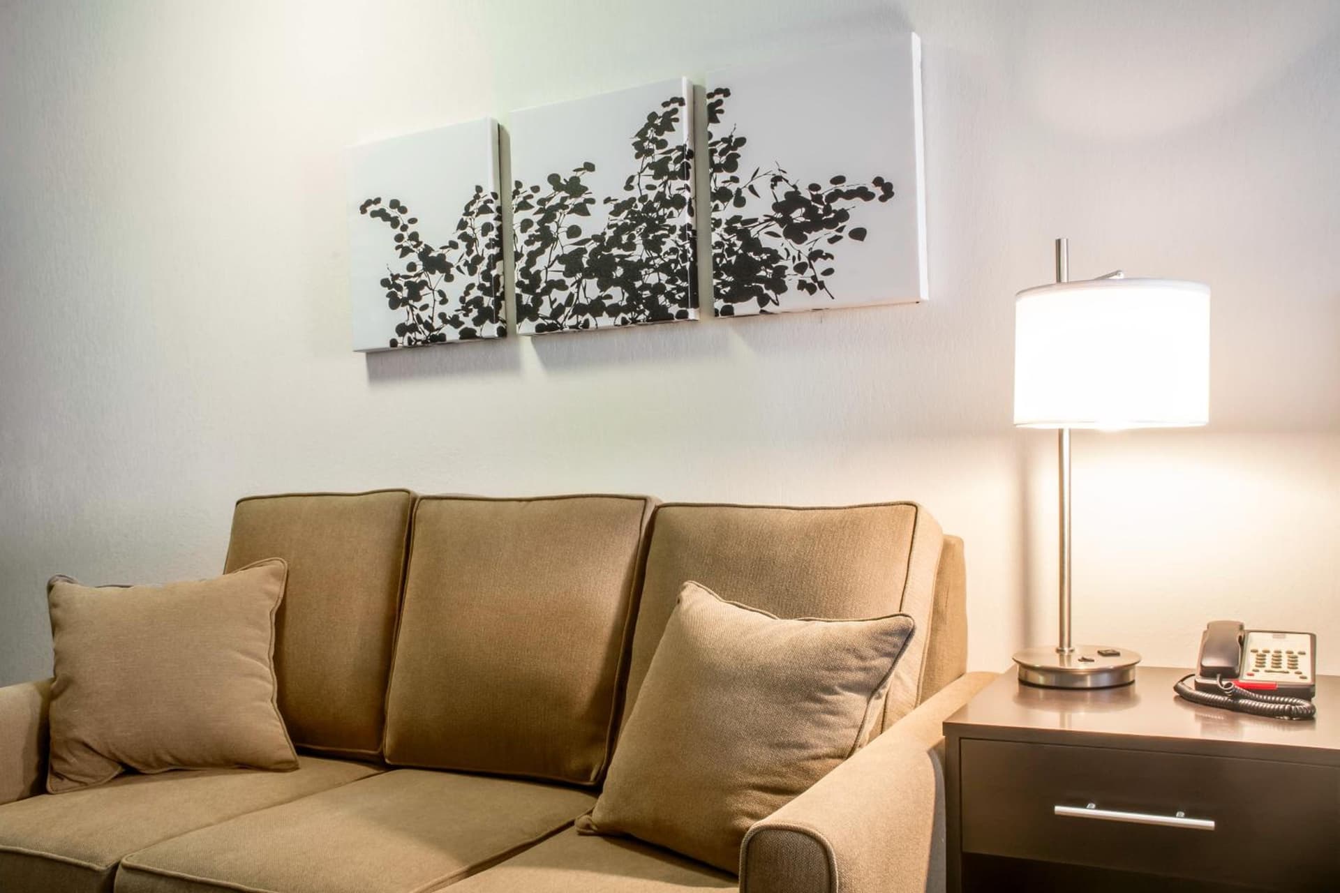 Sleep Inn & Suites Syracuse Airport gallery photo in East Syracuse, NY — image 41