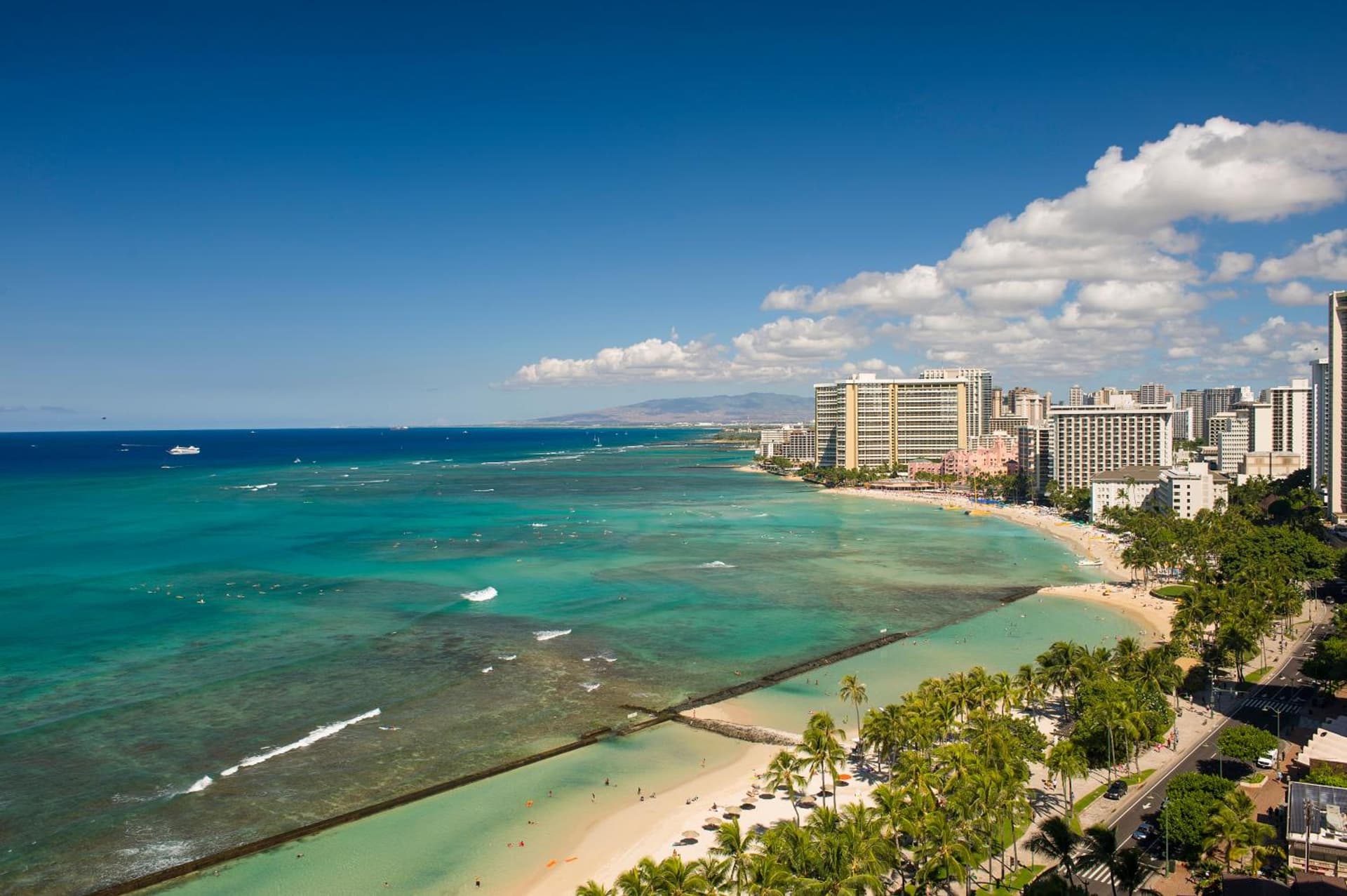 The Twin Fin Hotel gallery photo in Honolulu, HI — image 34