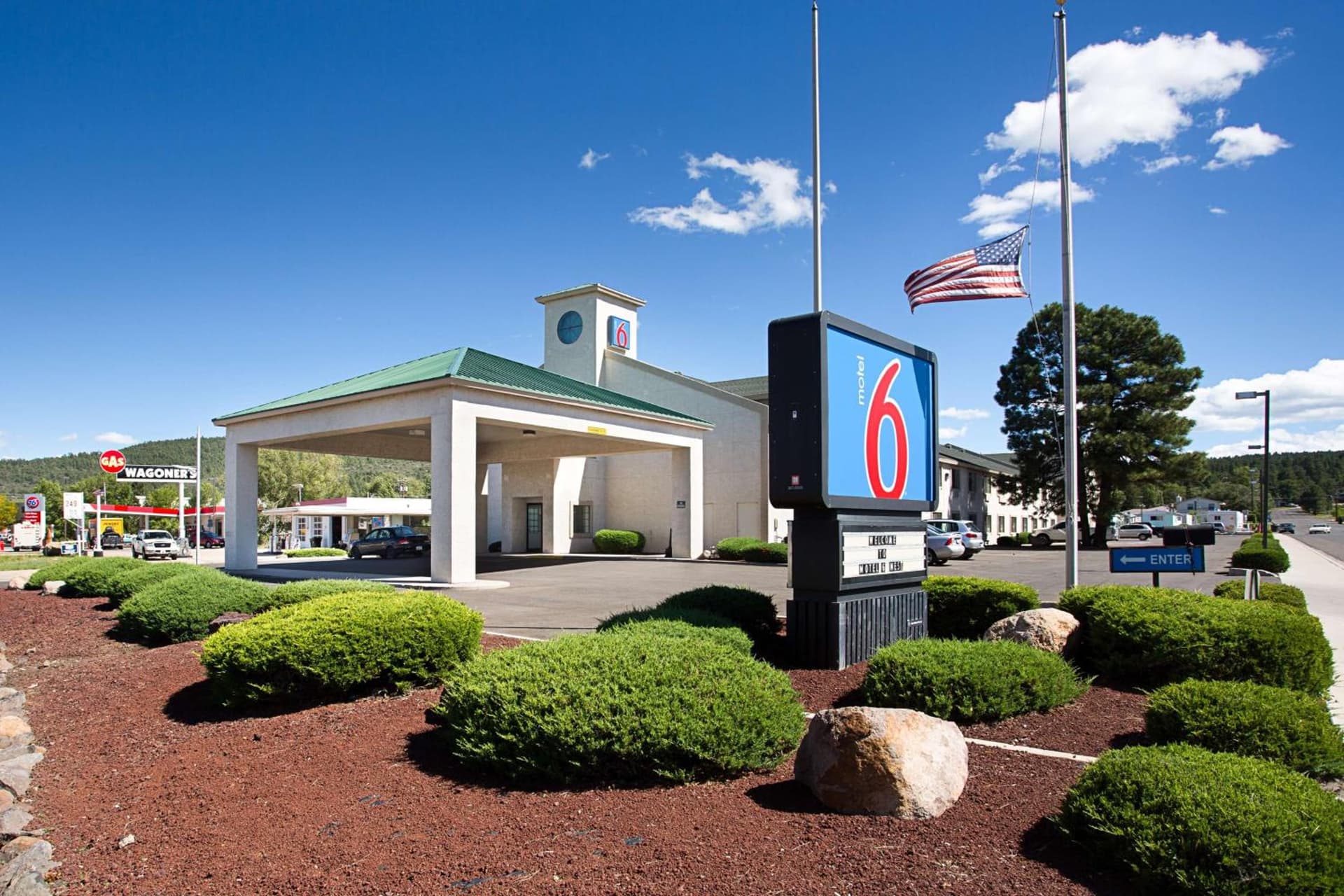 Motel 6-Williams, AZ - West - Grand Canyon featured exterior or lobby in Williams, AZ — similar hotel