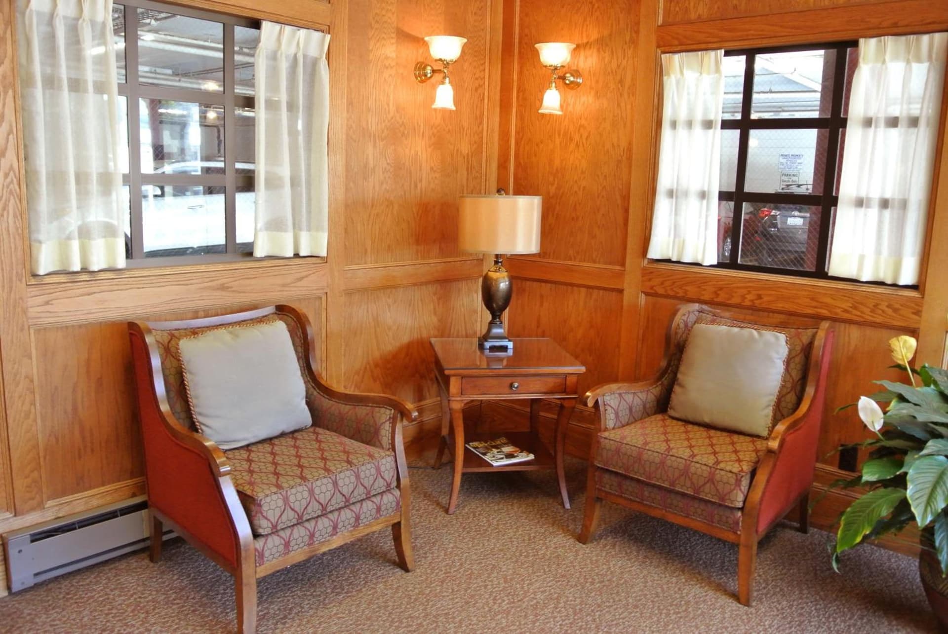 Cow Hollow Inn and Suites interior in San Francisco, CA — gallery photo 2