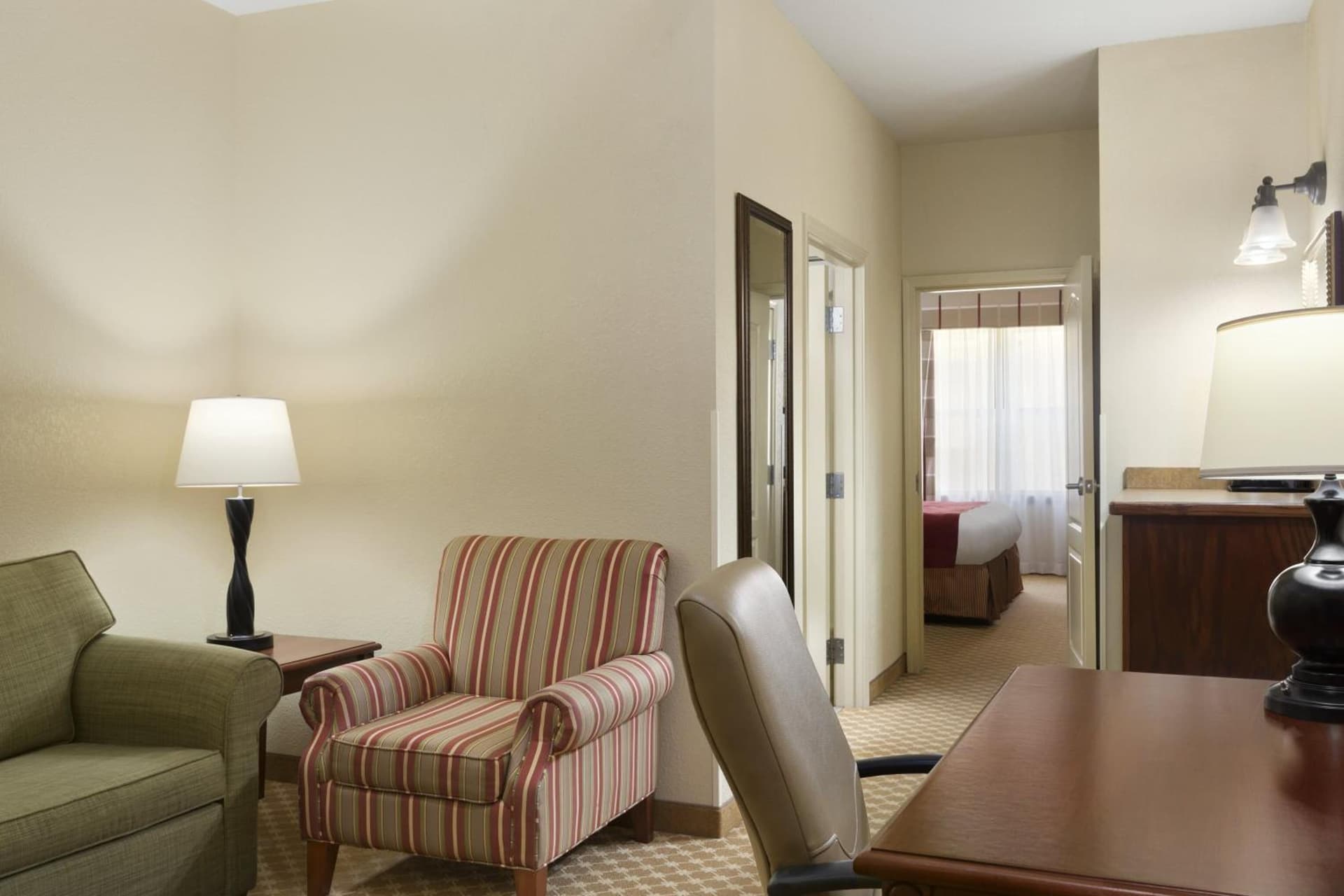 Country Inn & Suites by Radisson, Macon North, GA gallery photo in Macon, GA — image 13