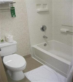 Crystal Inn Hotel & Suites - Salt Lake City gallery photo in Salt Lake City, UT — image 23