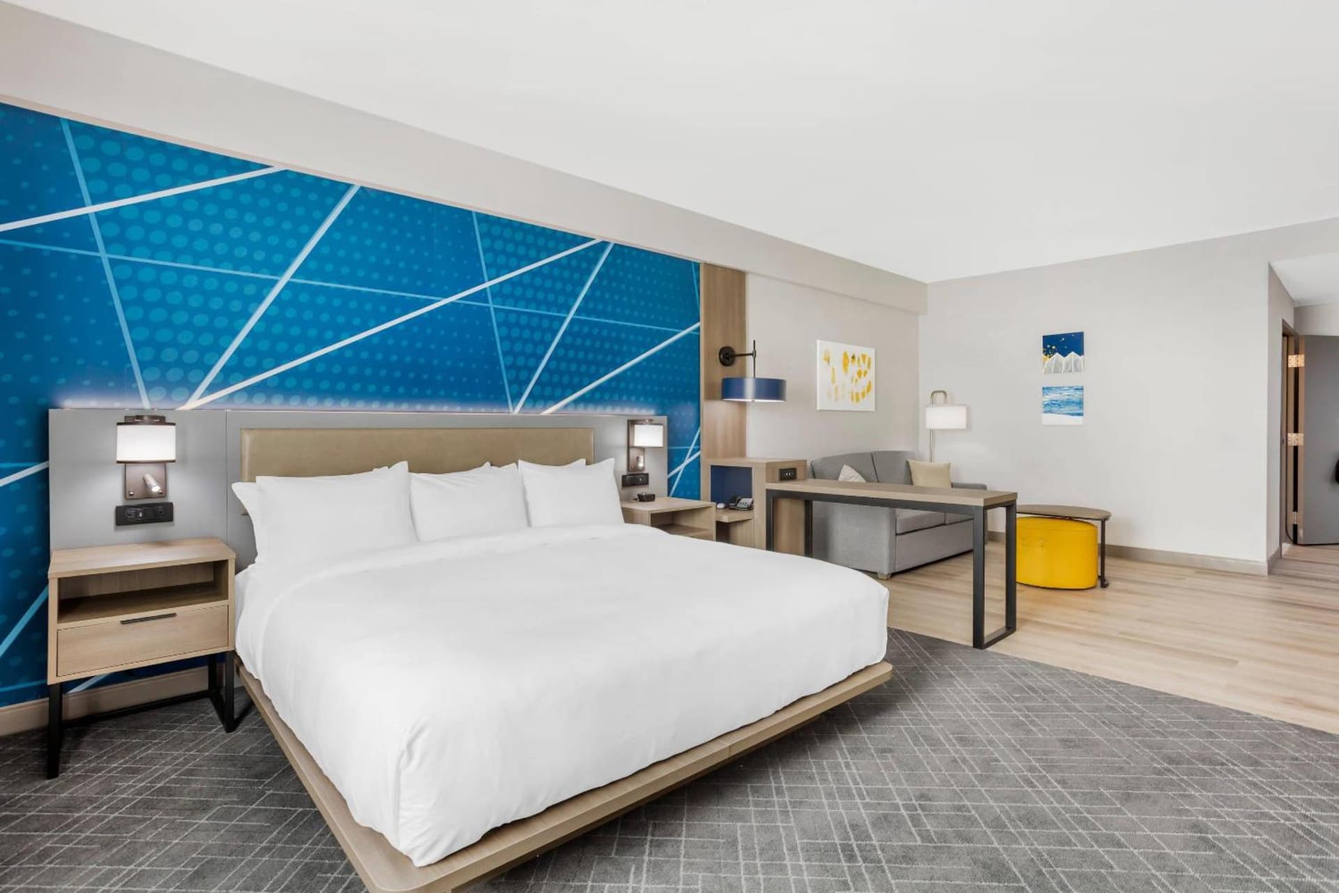 Comfort Suites Central Valley - Woodbury — hotel in Valle, Arizona