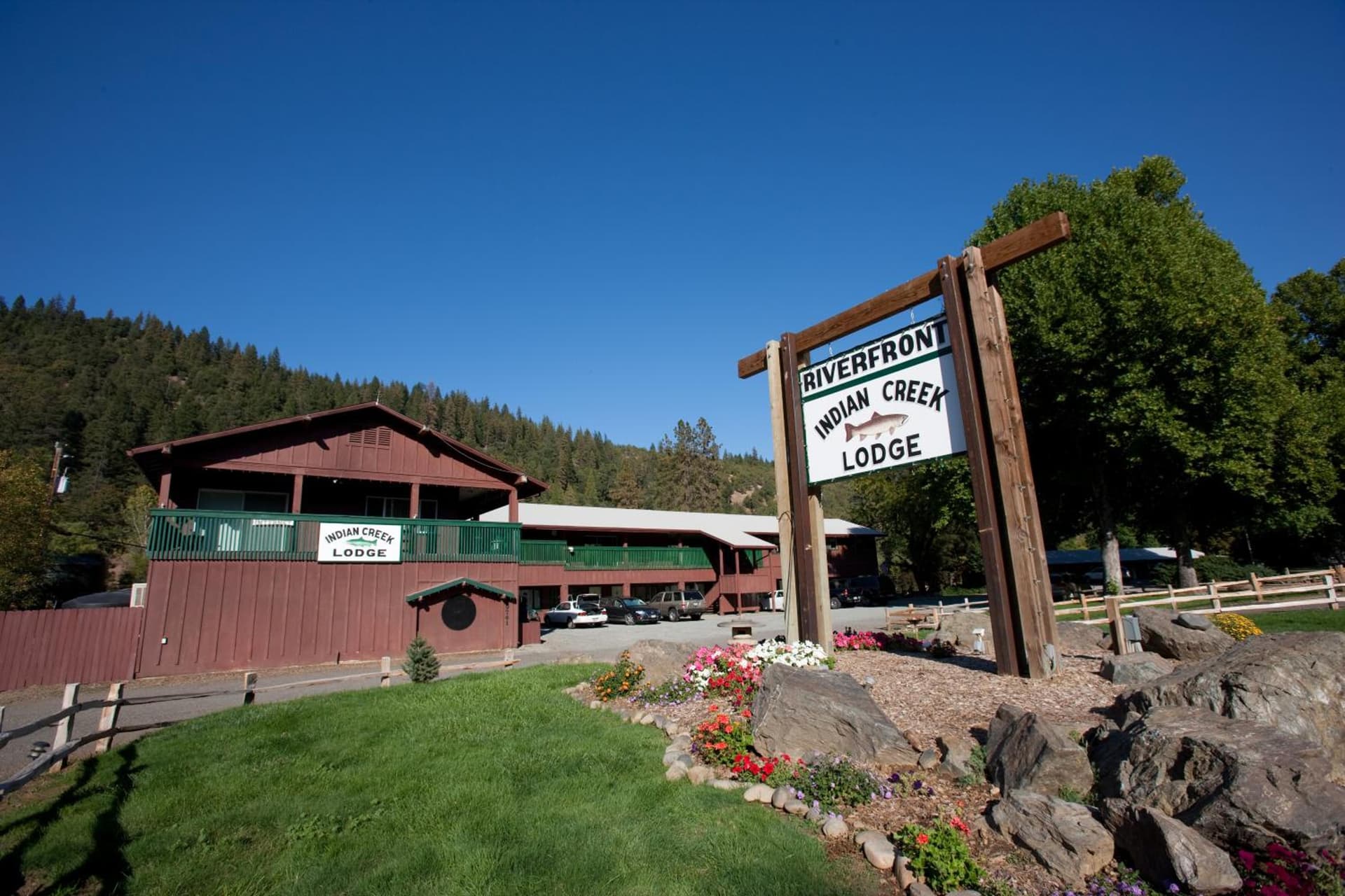 Indian Creek Lodge featured exterior or lobby in Douglas City, CA — similar hotel
