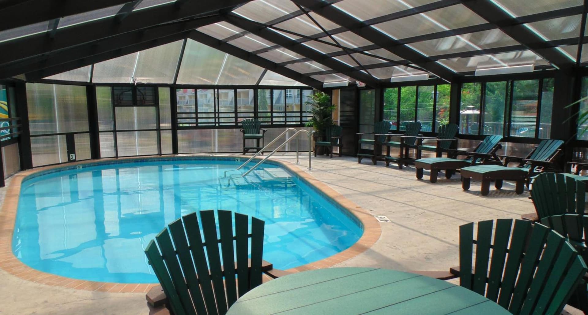 Baymont by Wyndham Gatlinburg On The River property views in Gatlinburg, TN — gallery photo 3