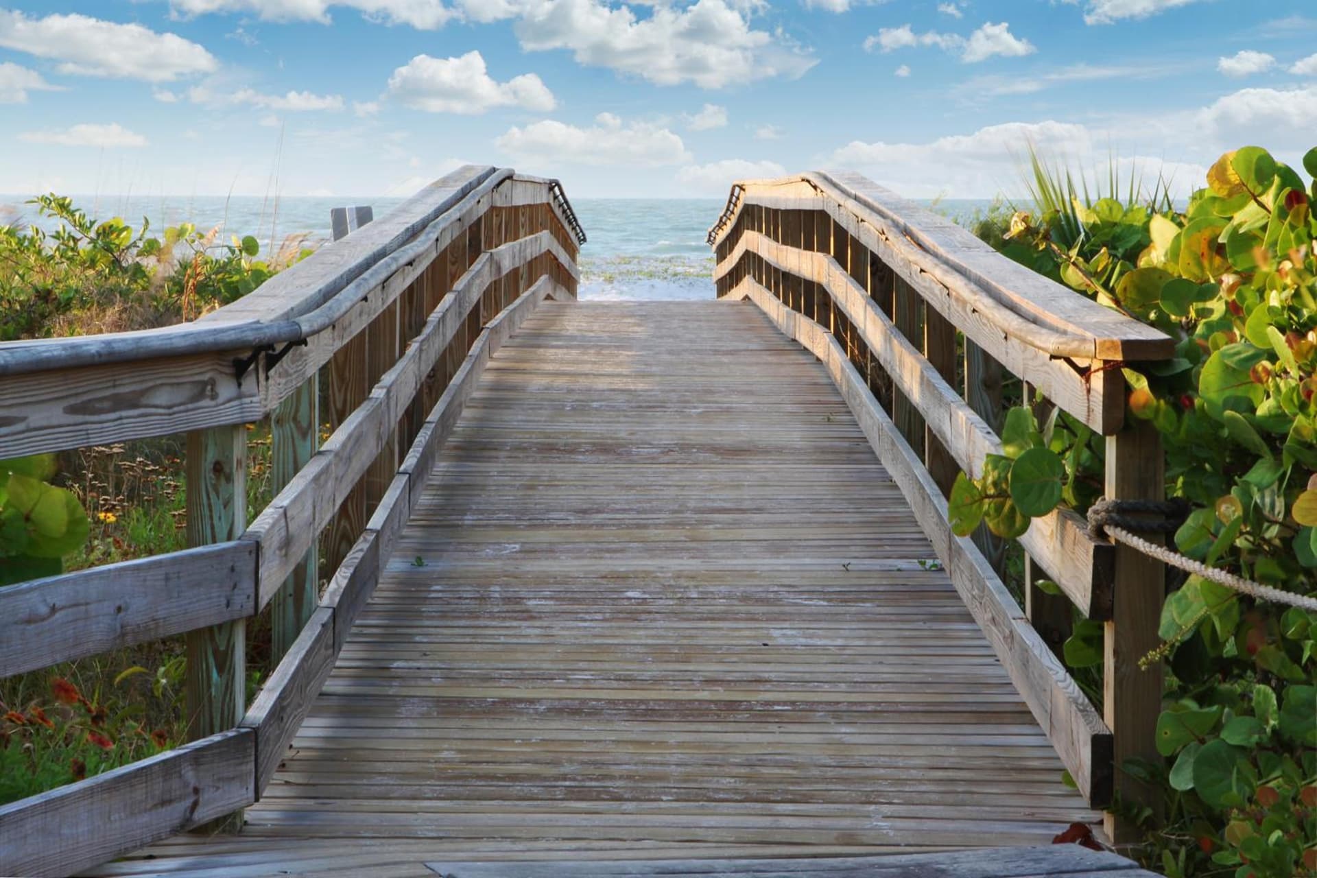 Sanibel Inn interior in Sanibel, FL — gallery photo 2