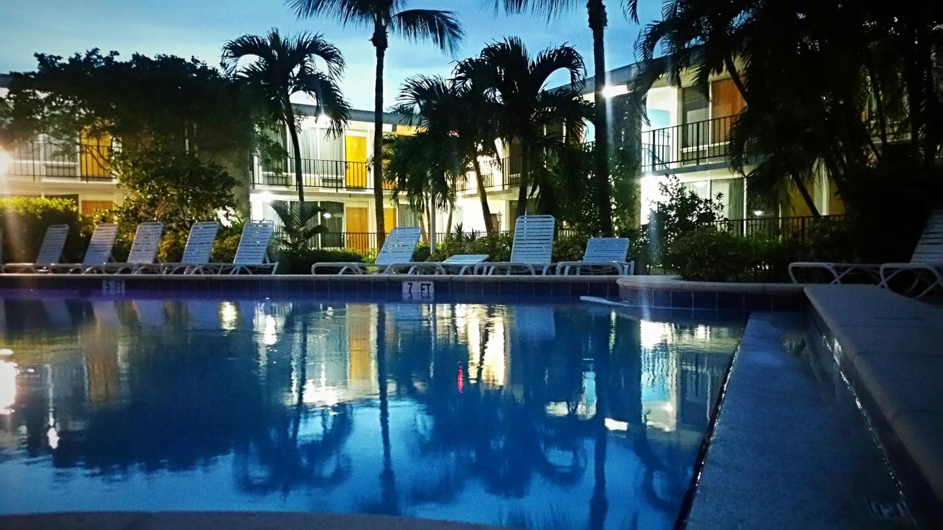 Dolphin Key Resort - Cape Coral gallery photo in Cape Coral, FL — image 8