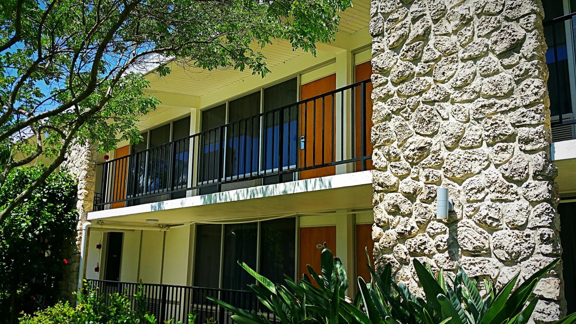 Dolphin Key Resort - Cape Coral gallery photo in Cape Coral, FL — image 4