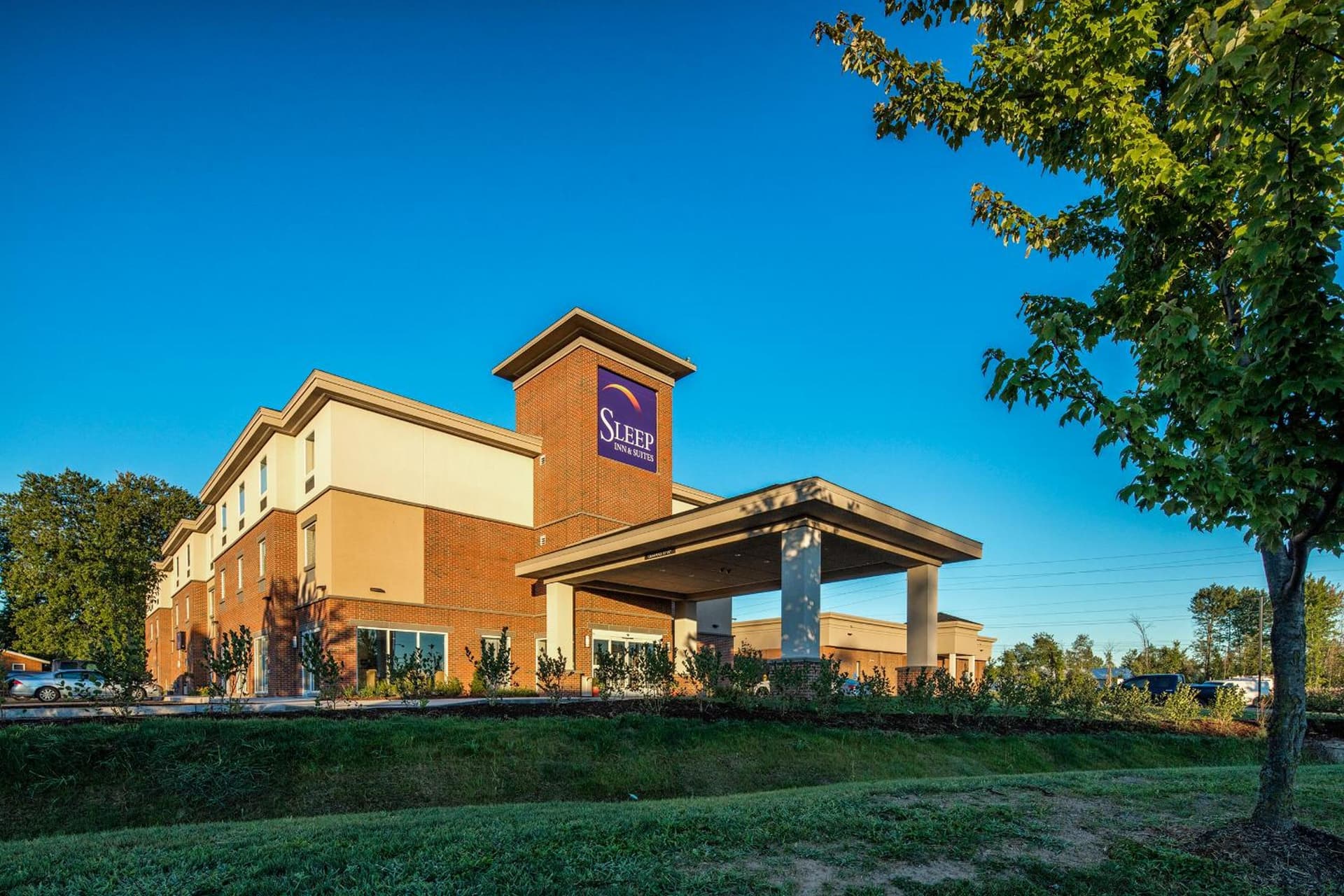 Sleep Inn & Suites Syracuse Airport property views in East Syracuse, NY — gallery photo 3