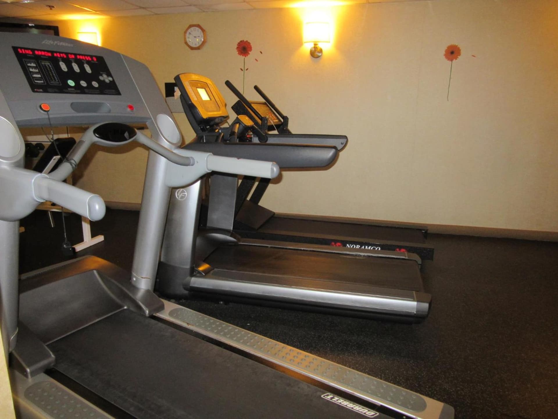 Atrium Hotel and Suites DFW Airport gallery photo in Irving, TX — image 143