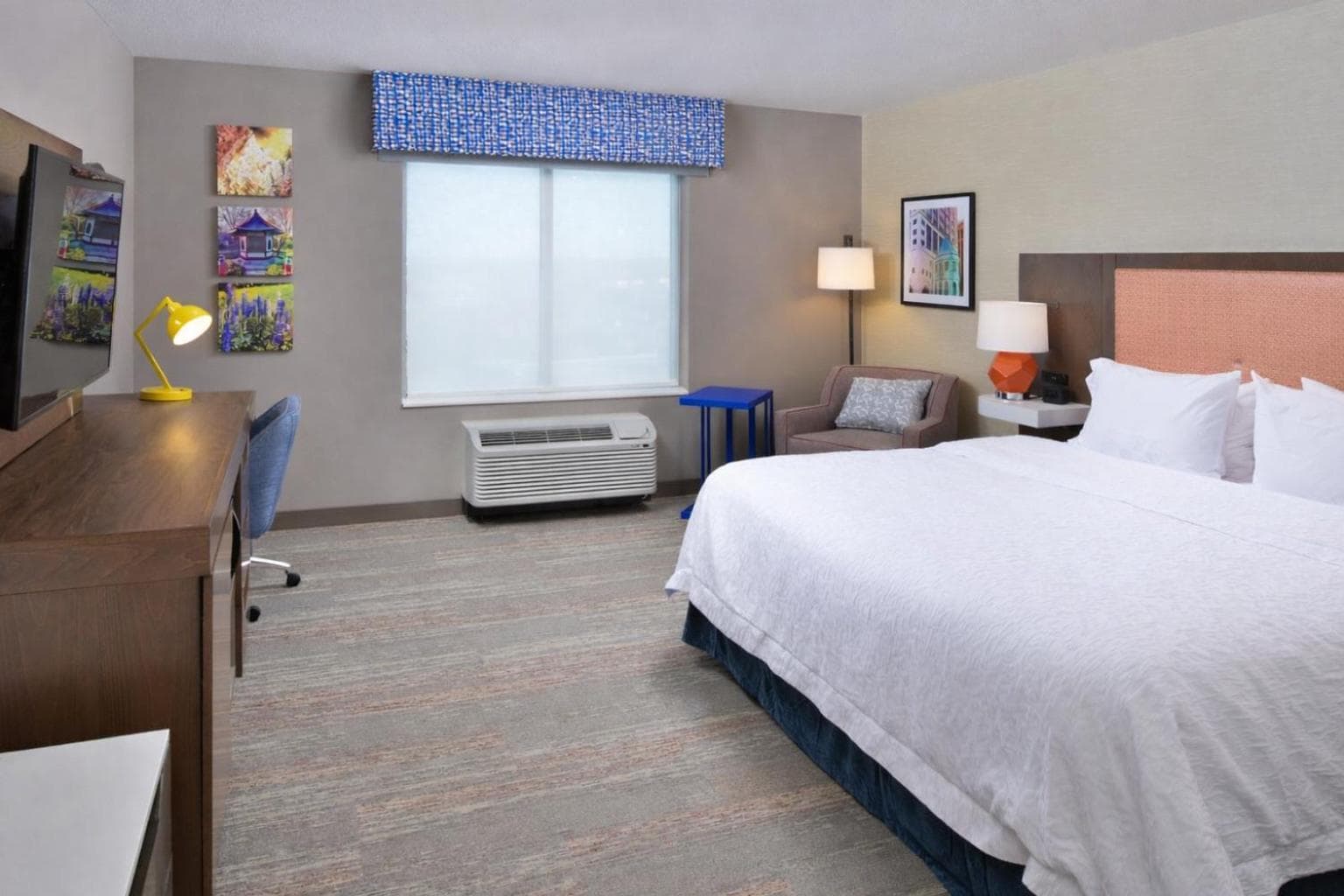 Lakeville Inn interior in Lakeville, MN — gallery photo 2