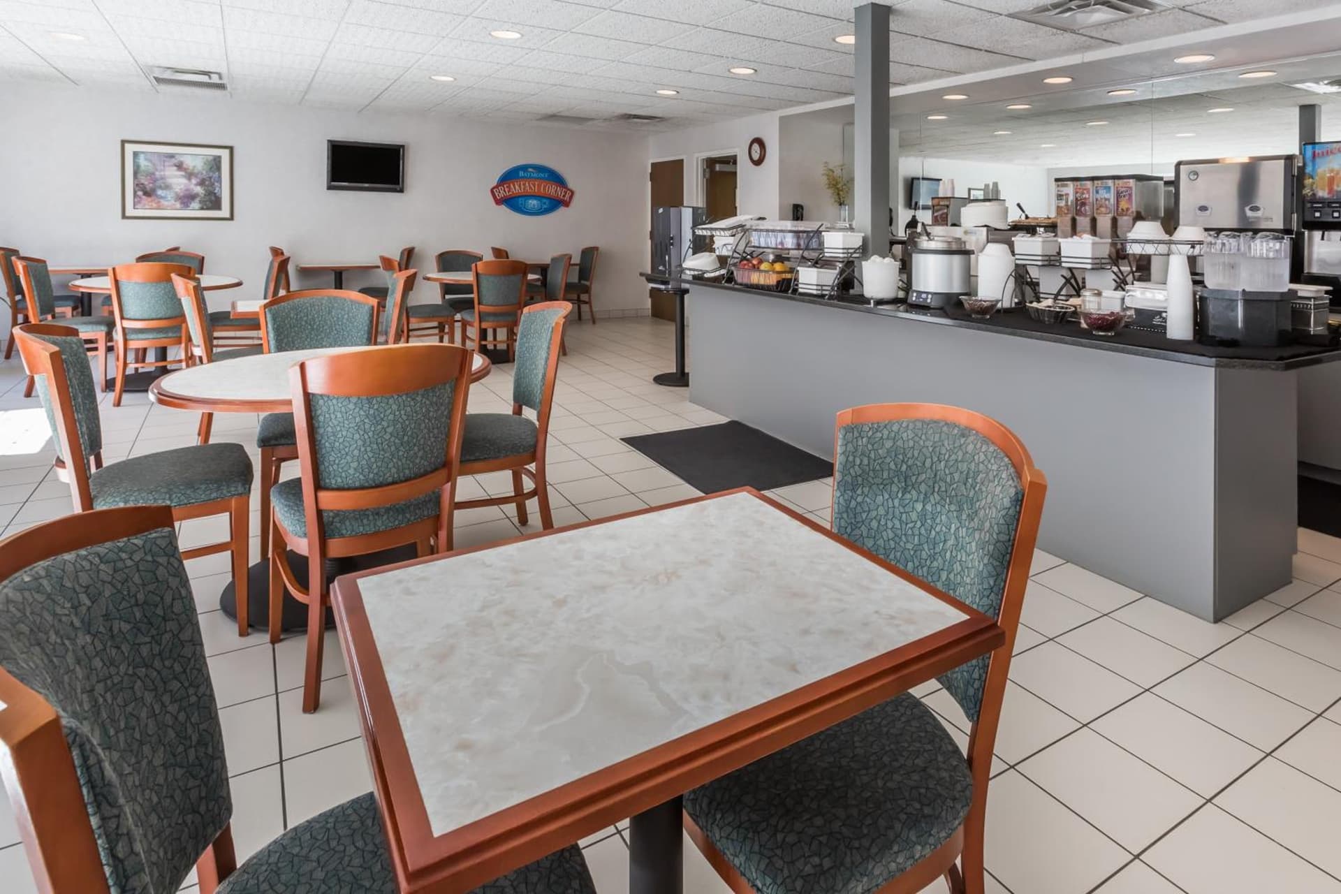 Baymont by Wyndham Des Moines Airport gallery photo in Des Moines, IA — image 6