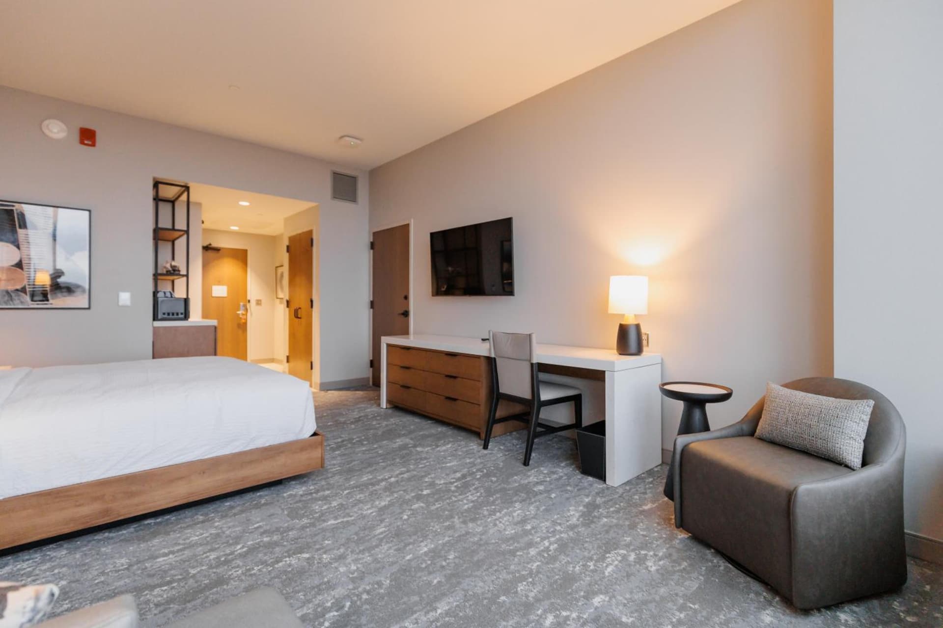 Highpoint Hotel interior in Sioux Falls, SD — gallery photo 2