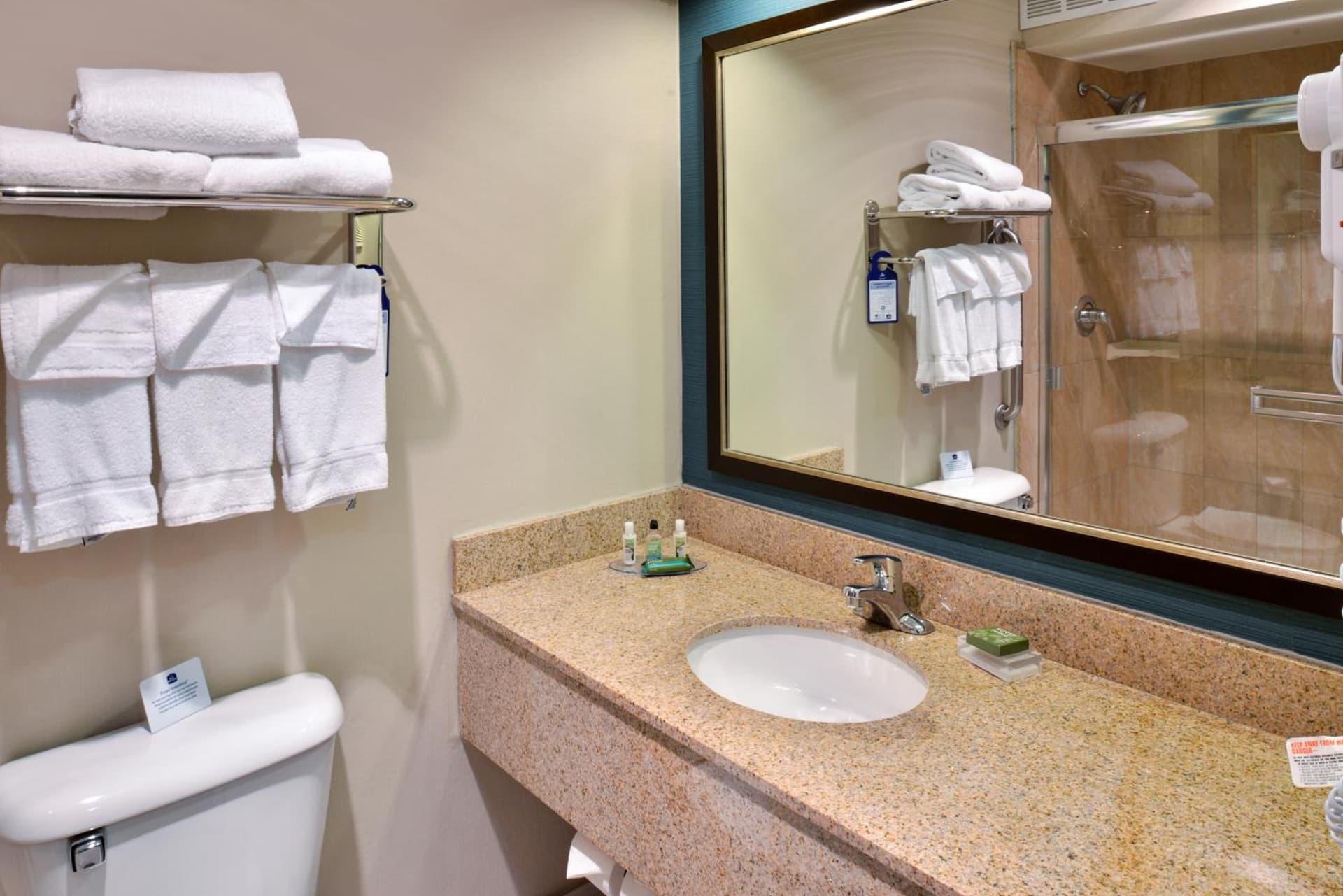 Best Western PLUS La Mesa San Diego gallery photo in La Mesa, CA — image 33