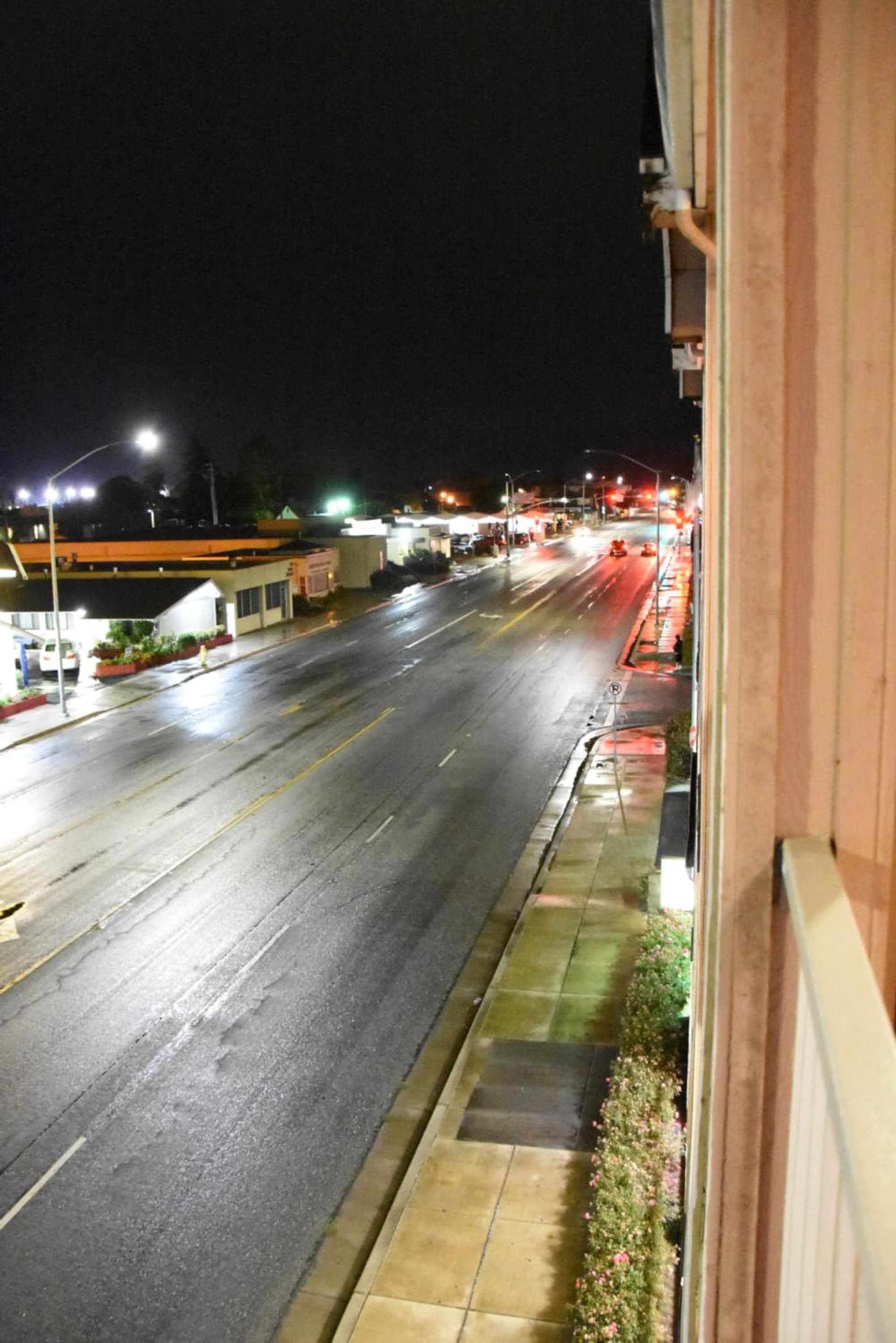 Howard Johnson by Wyndham Salinas gallery photo in Salinas, CA — image 31