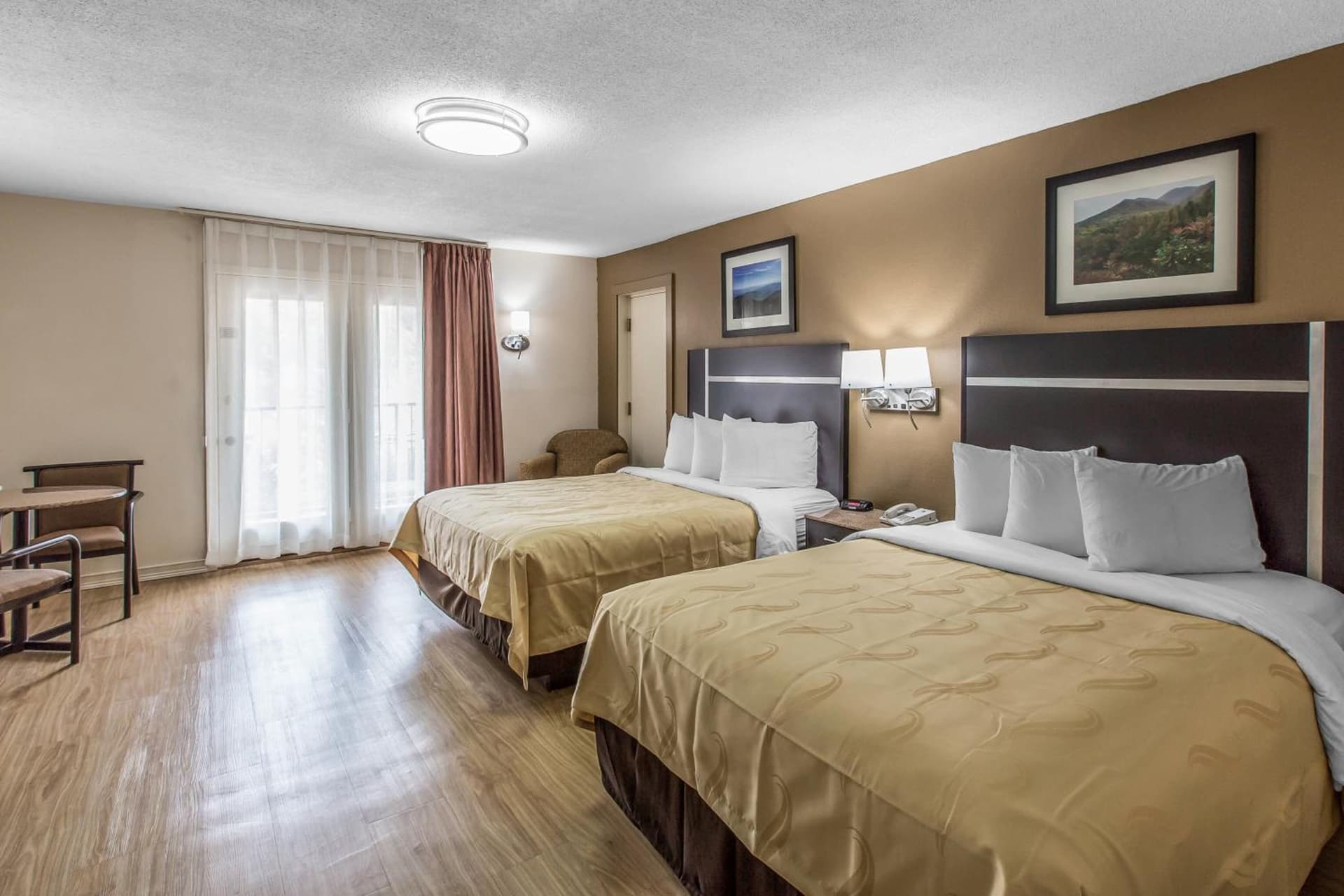 Quality Inn & Suites Gatlinburg North property views in Gatlinburg, TN — gallery photo 3