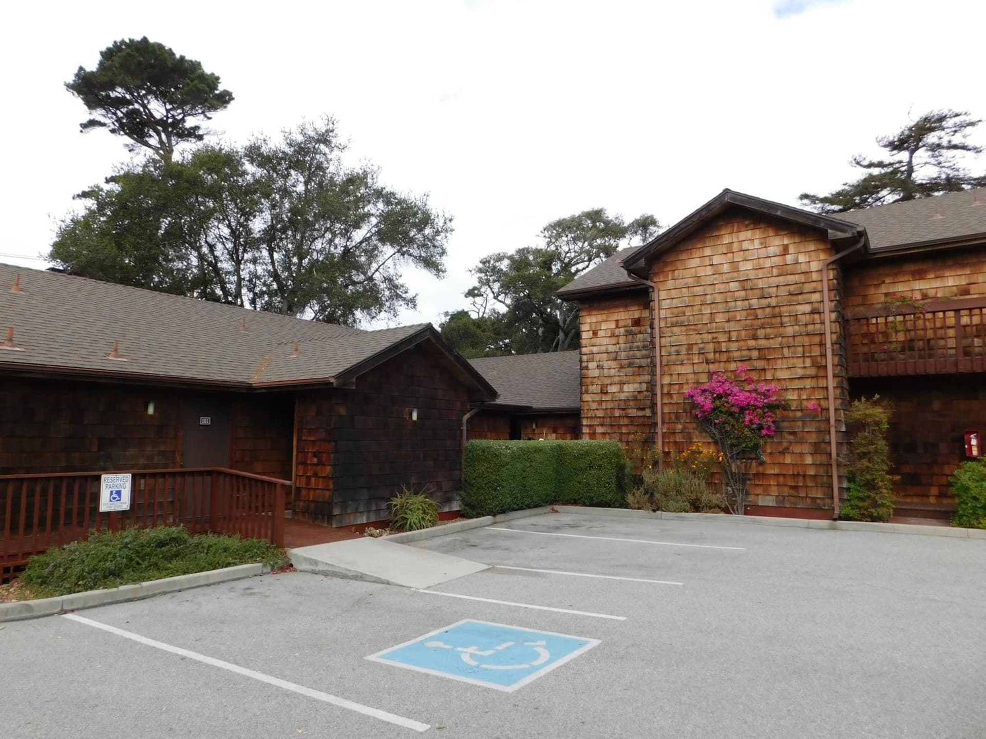 Pacific Gardens Inn gallery photo in Pacific Grove, CA — image 11