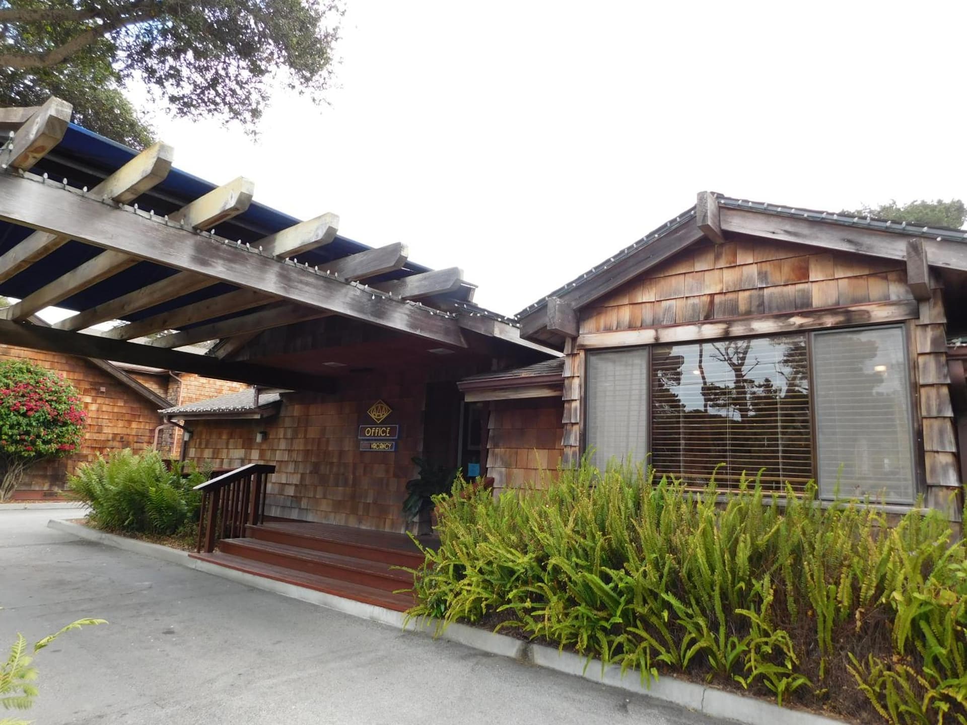 Pacific Gardens Inn gallery photo in Pacific Grove, CA — image 12