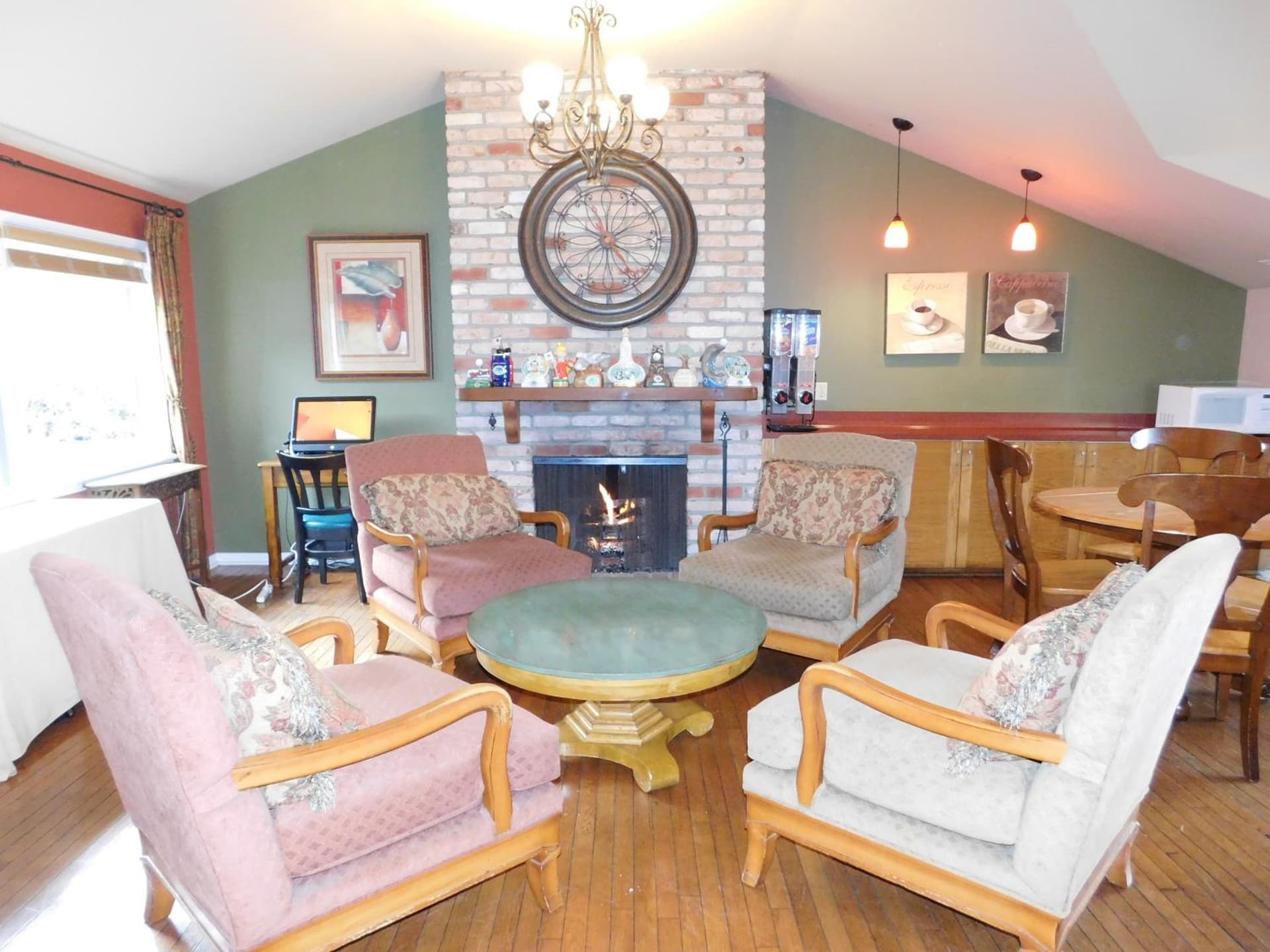 Pacific Gardens Inn gallery photo in Pacific Grove, CA — image 19