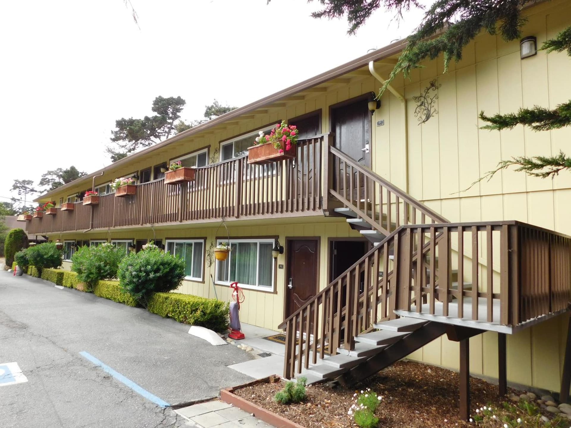 Deer Haven Inn featured exterior or lobby in Pacific Grove, CA — similar hotel