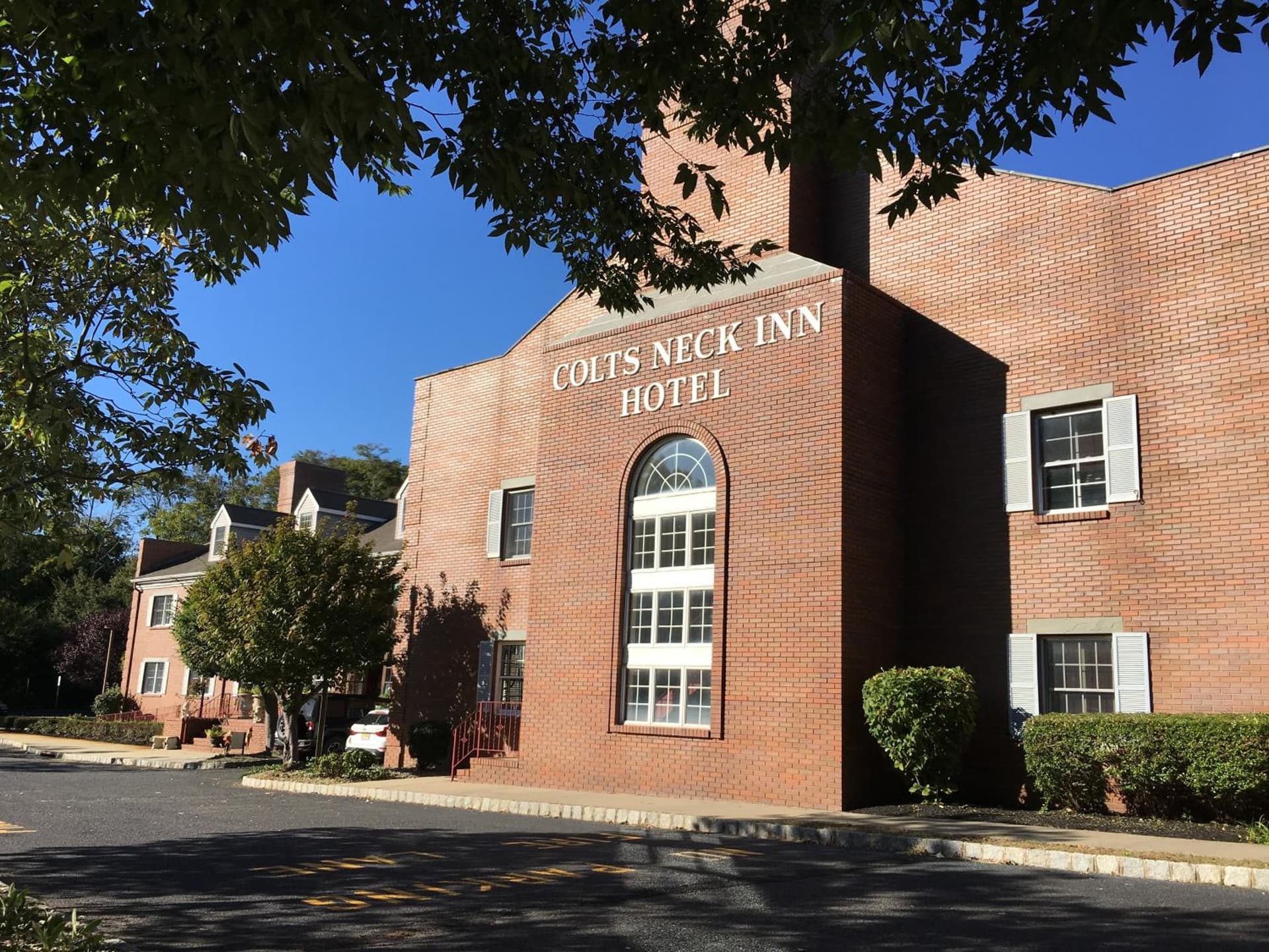 Colts Neck Inn Hotel gallery photo in Colts Neck — image 44