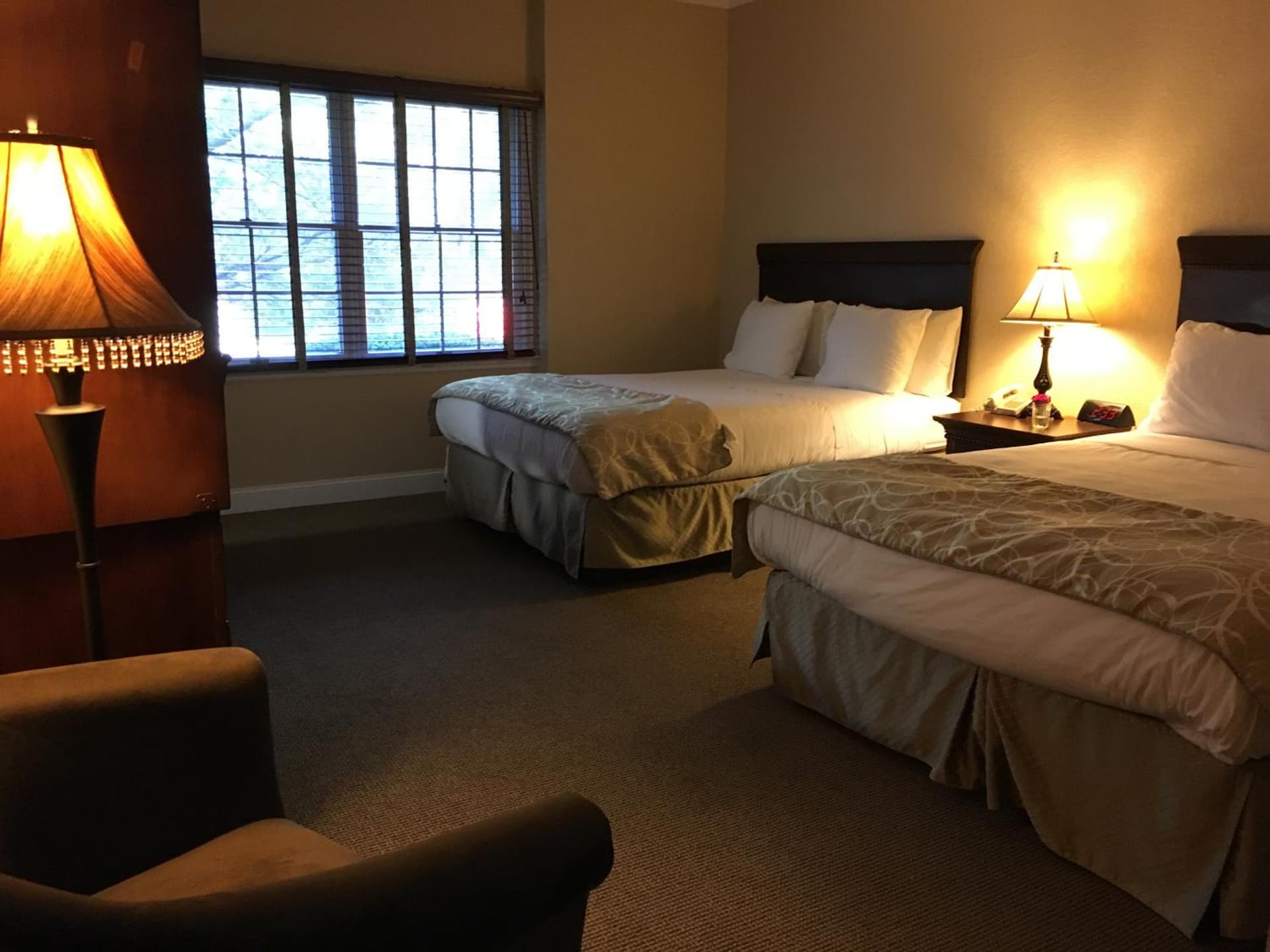 Colts Neck Inn Hotel gallery photo in Colts Neck — image 77