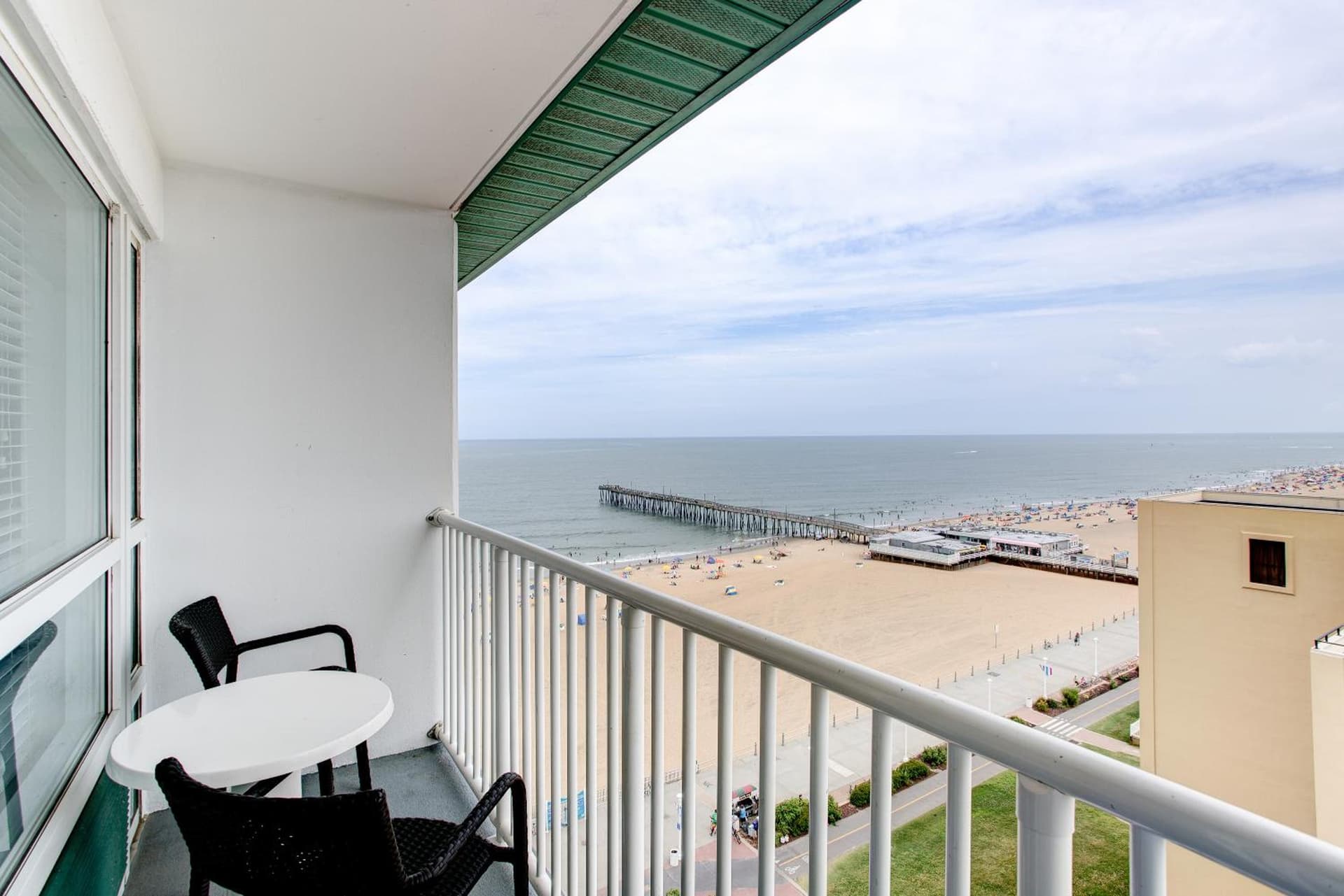 Boardwalk Resort and Villas property views in Virginia Beach, VA — gallery photo 3
