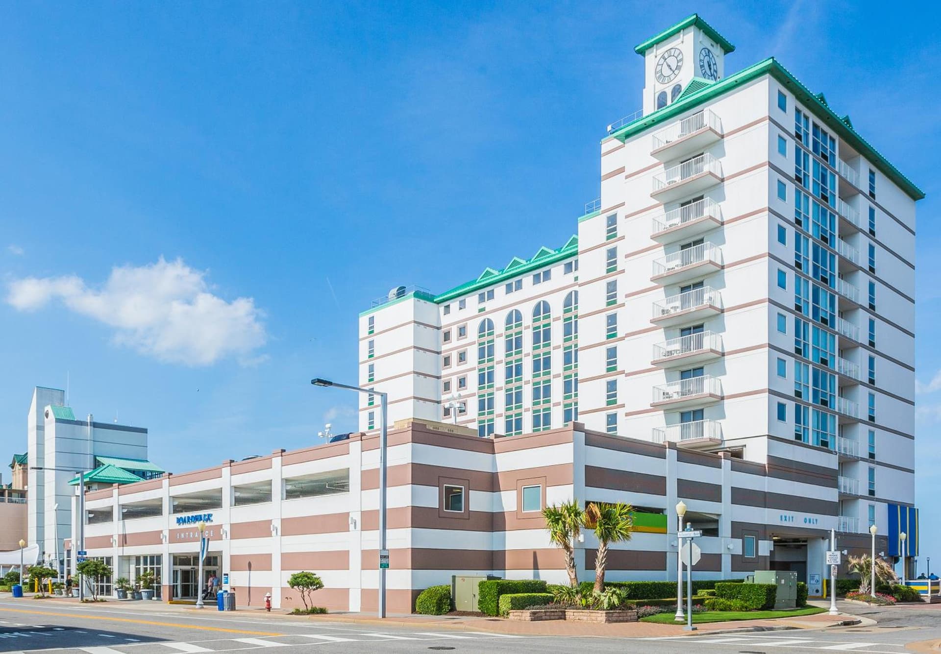 Boardwalk Resort and Villas property views in Virginia Beach, VA — gallery photo 3
