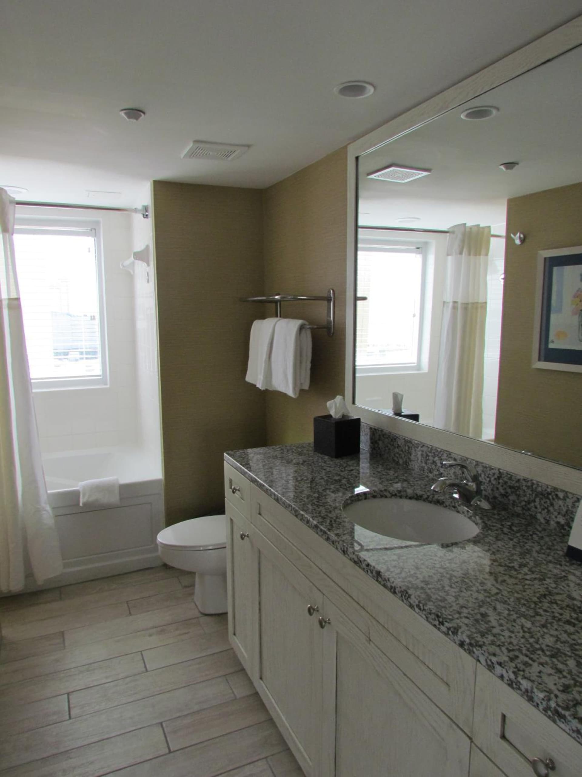 Boardwalk Resort and Villas gallery photo in Virginia Beach, VA — image 19