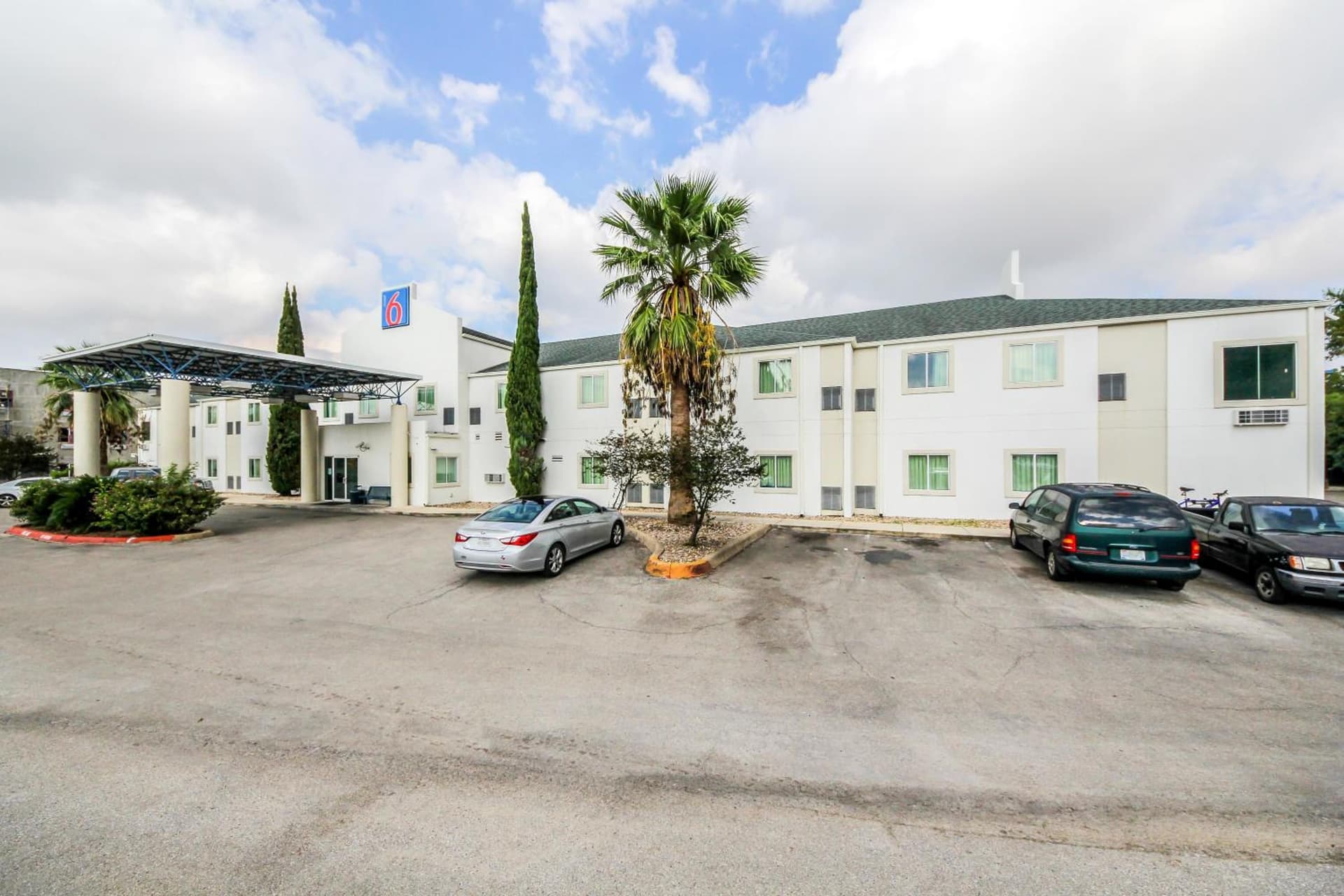 Motel 6 New Braunfels gallery photo in New Braunfels, TX — image 33