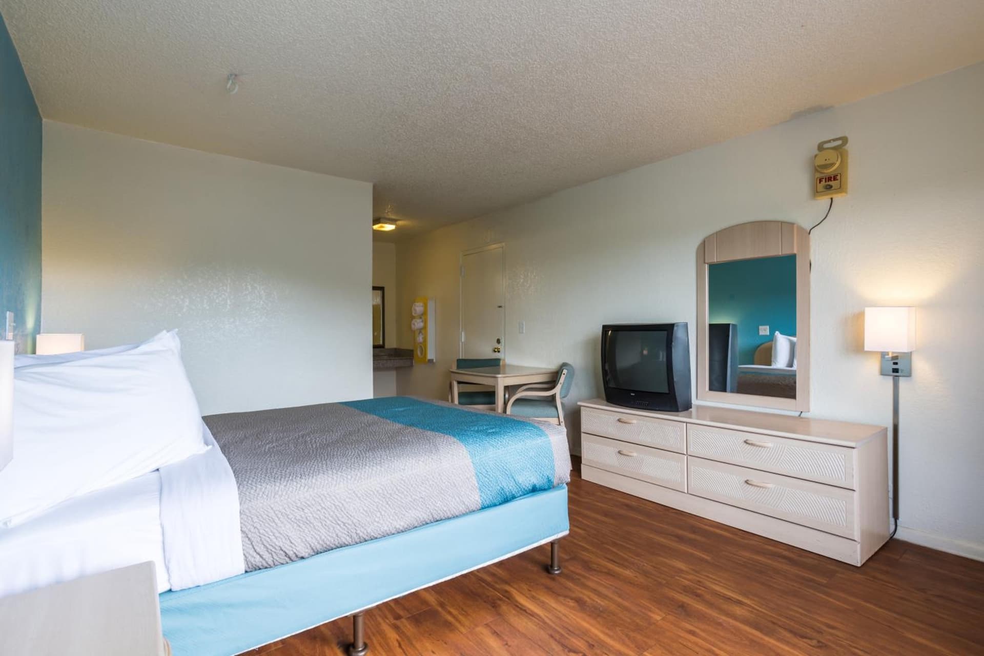Motel 6-Spring Hill, FL - Weeki Wachee gallery photo in Weeki Wachee, FL — image 86