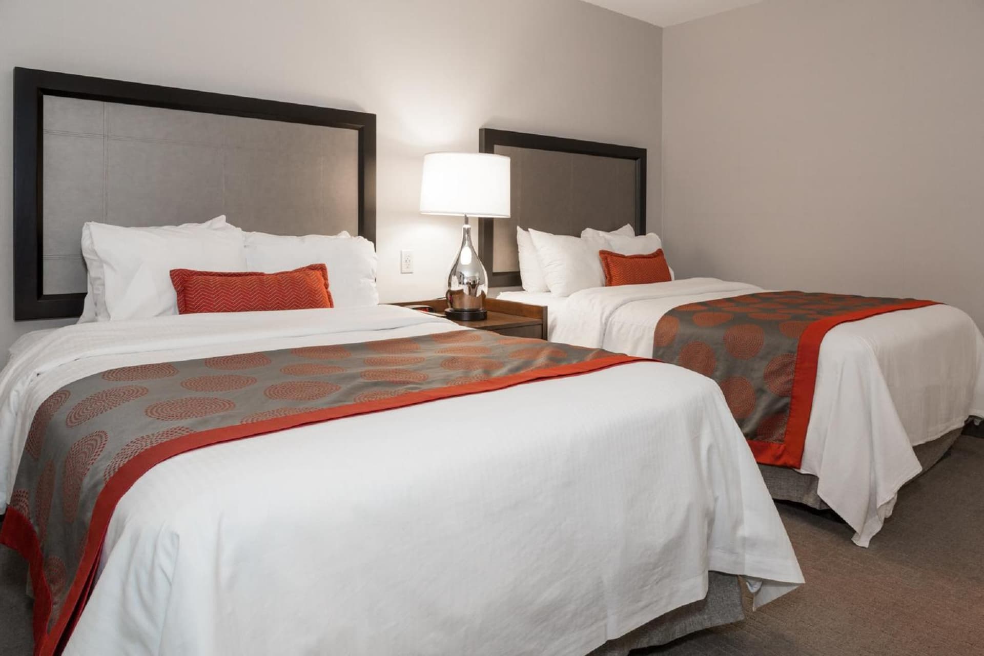 Ramada by Wyndham Boston gallery photo in Boston, MA — image 21